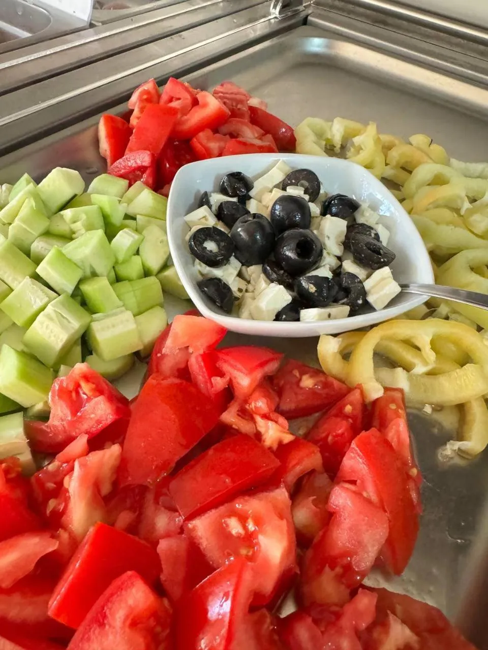 Restaurant/places to eat in Arka