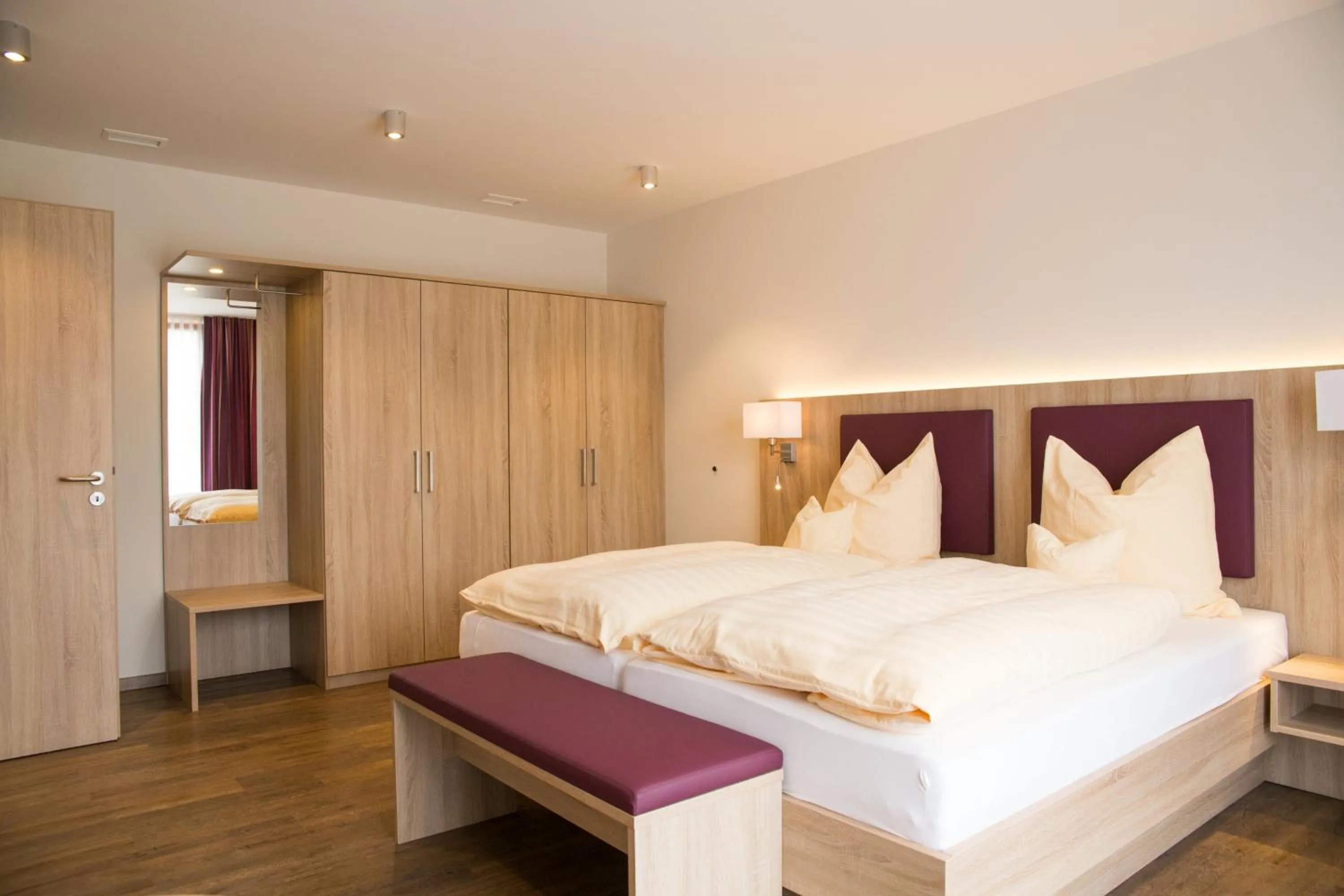 Photo of the whole room, Bed in Hotel Zur-Borke