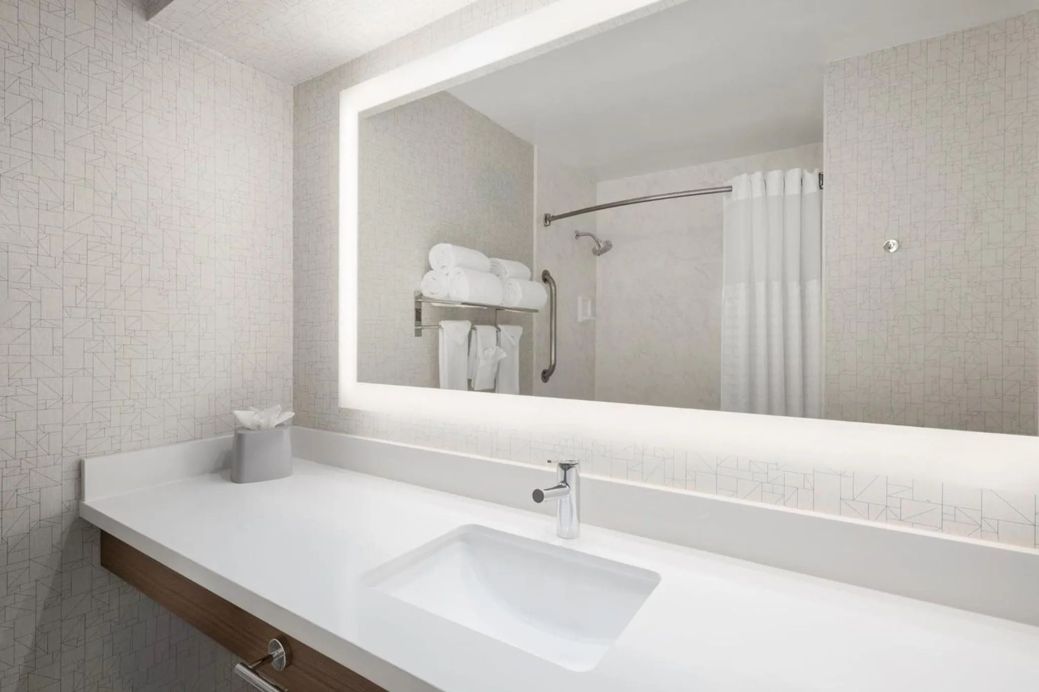 Bathroom in Holiday Inn Express San Diego - Sea World Area by IHG