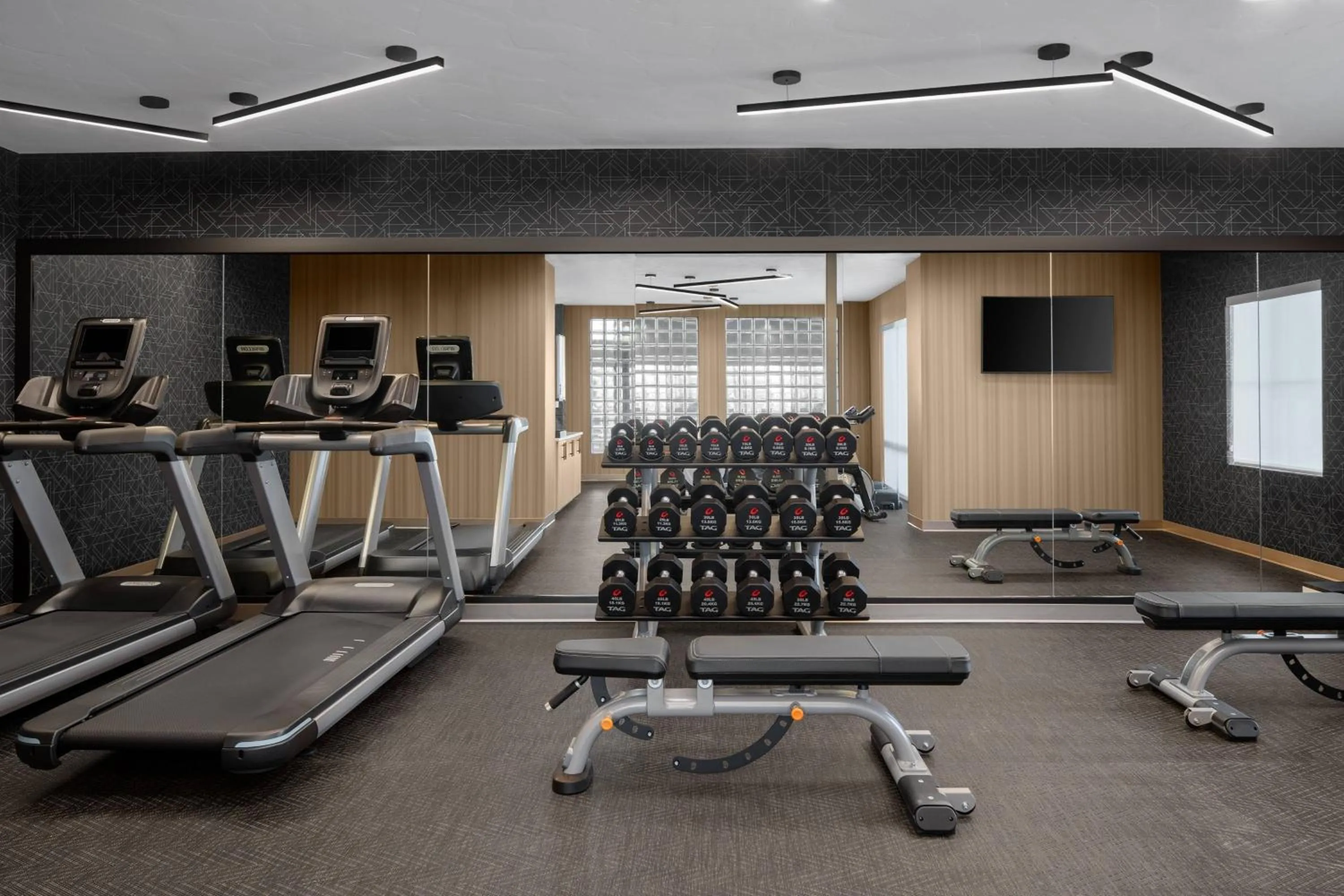 Fitness centre/facilities in AC Hotel Park City