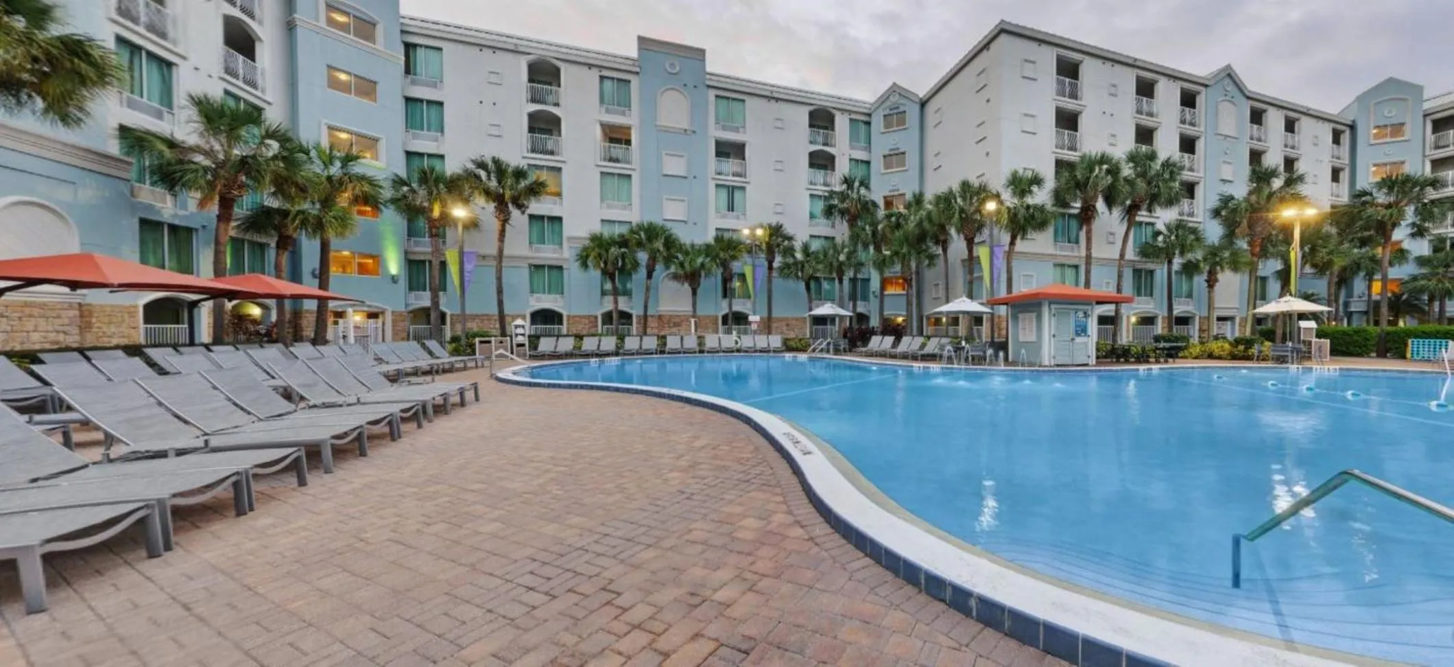 Swimming pool in Holiday Inn Resort Orlando - Lake Buena Vista by IHG