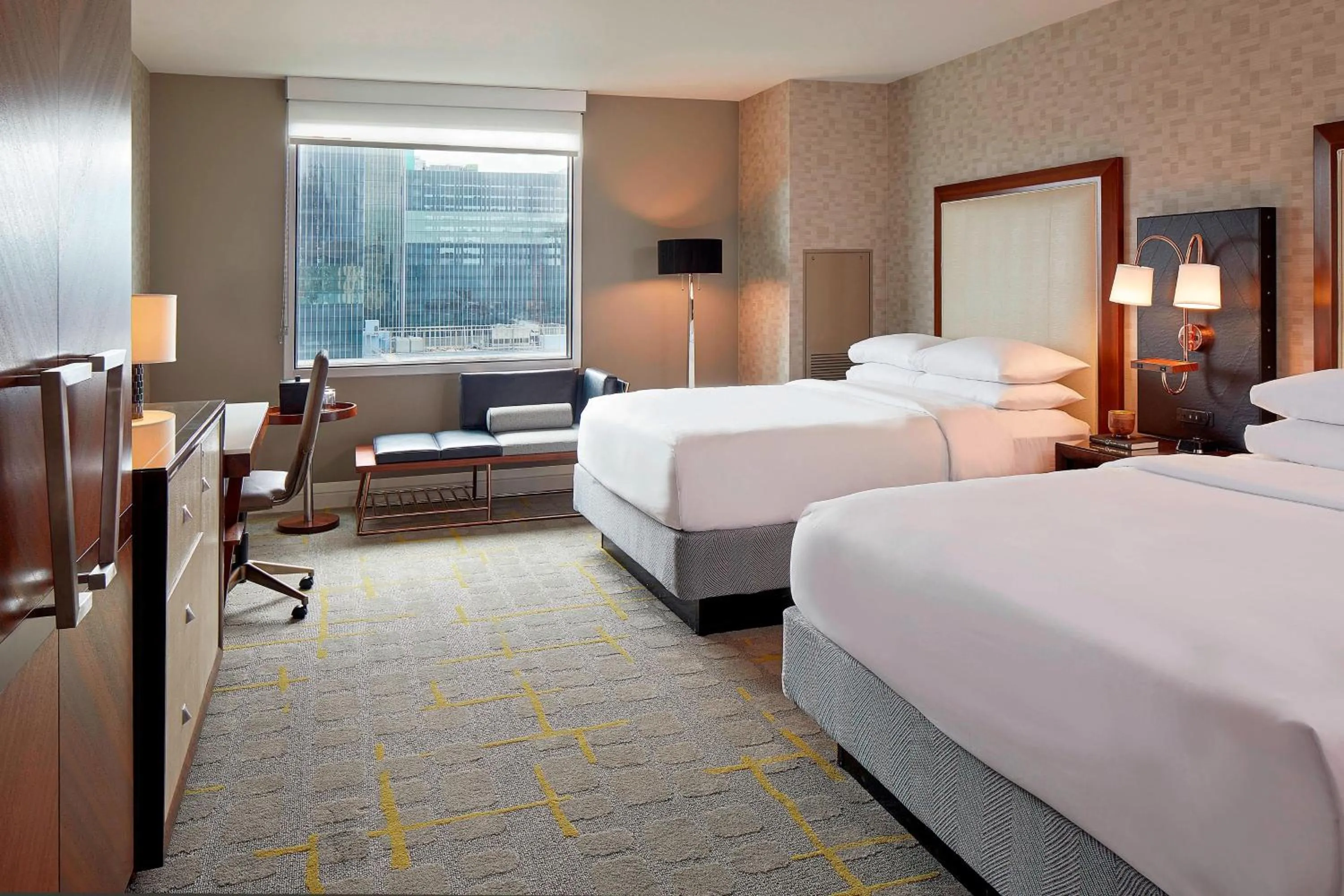 Photo of the whole room, Bed in Renaissance Atlanta Midtown Hotel