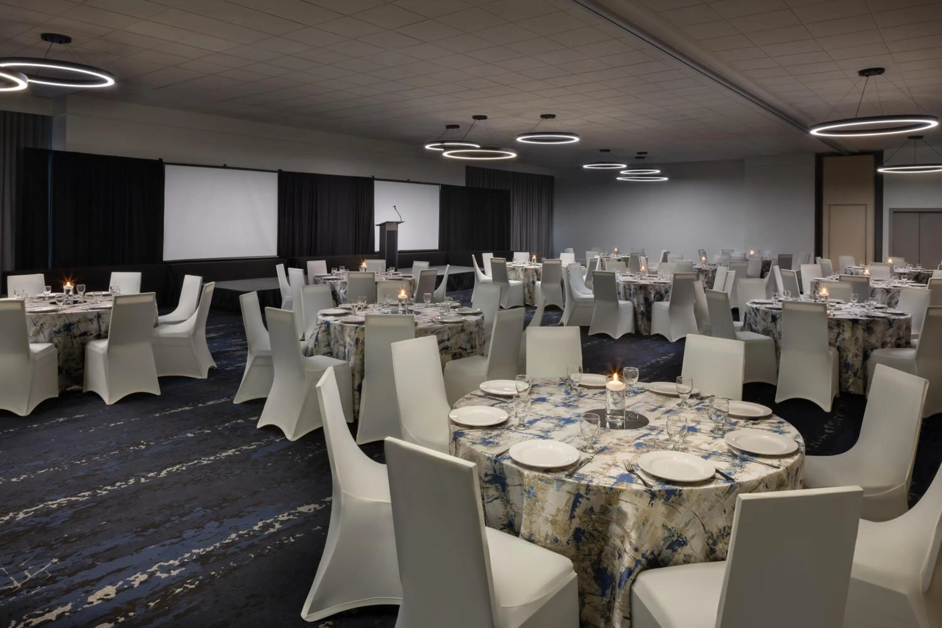 Banquet/Function facilities in Courtyard by Marriott across Universal Orlando