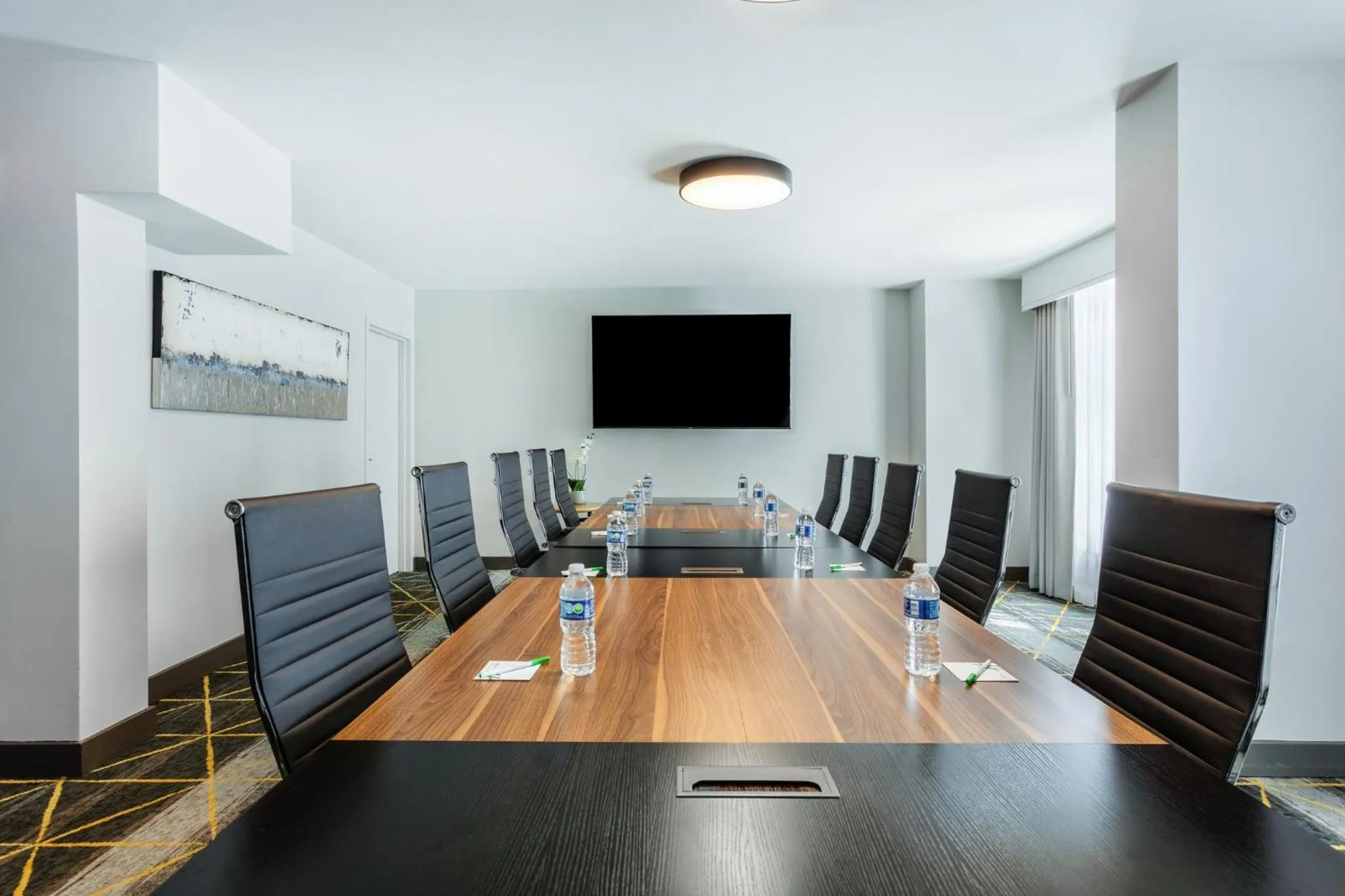 Meeting/conference room in Holiday Inn & Suites Across from Universal Orlando by IHG