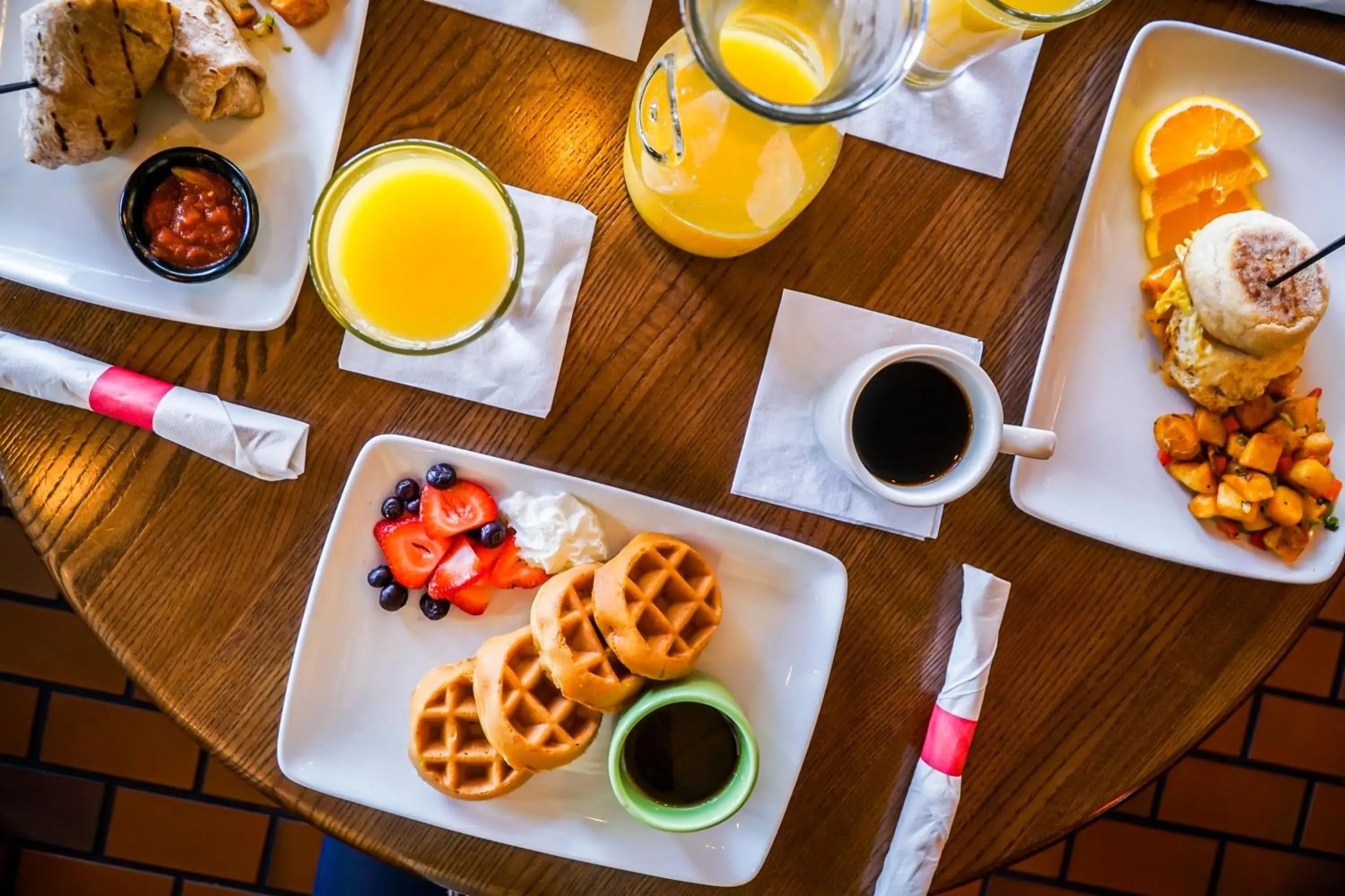 Restaurant/places to eat in Holiday Inn & Suites Across from Universal Orlando by IHG Restaurant/places to eat in Holiday Inn & Suites Across from Universal Orlando by IHG