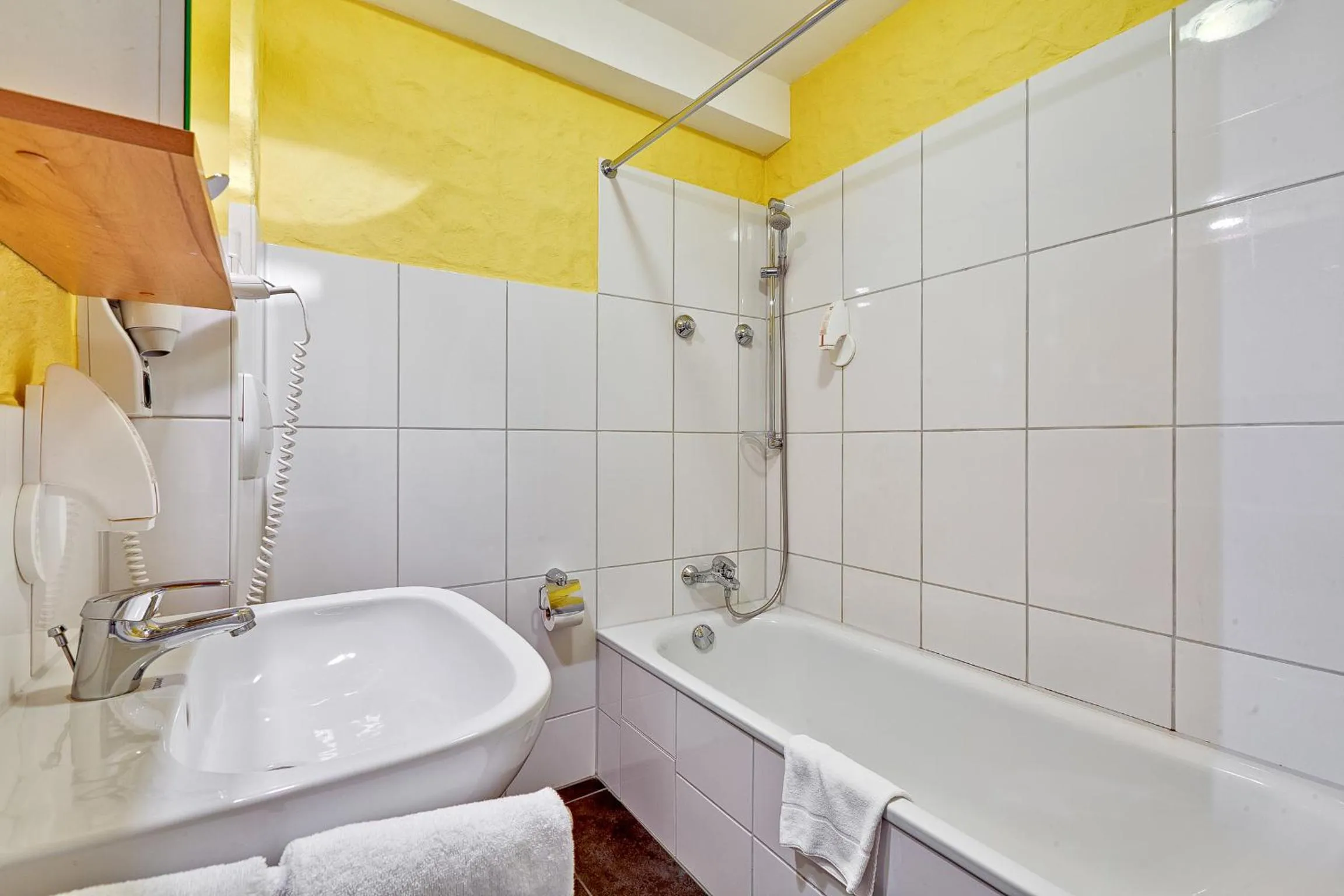 Bathroom in Kulinarium an der Glems