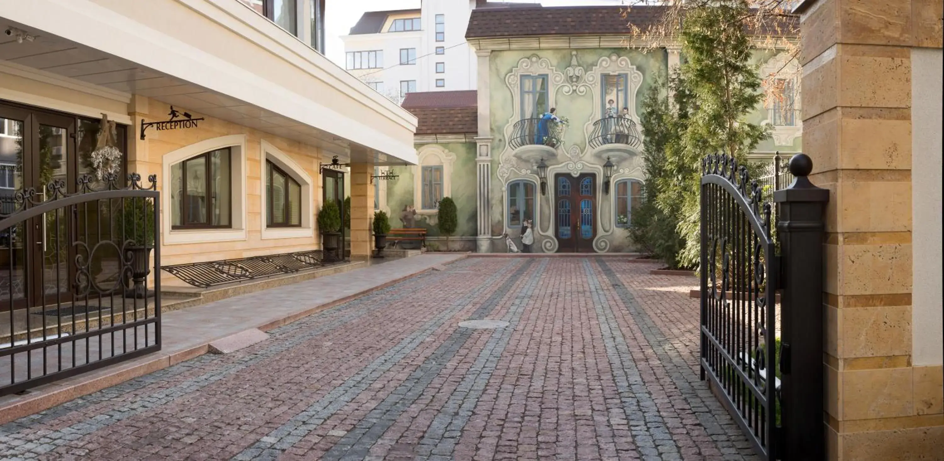 Property building in ZENTRUM Hotel Property building in ZENTRUM Hotel