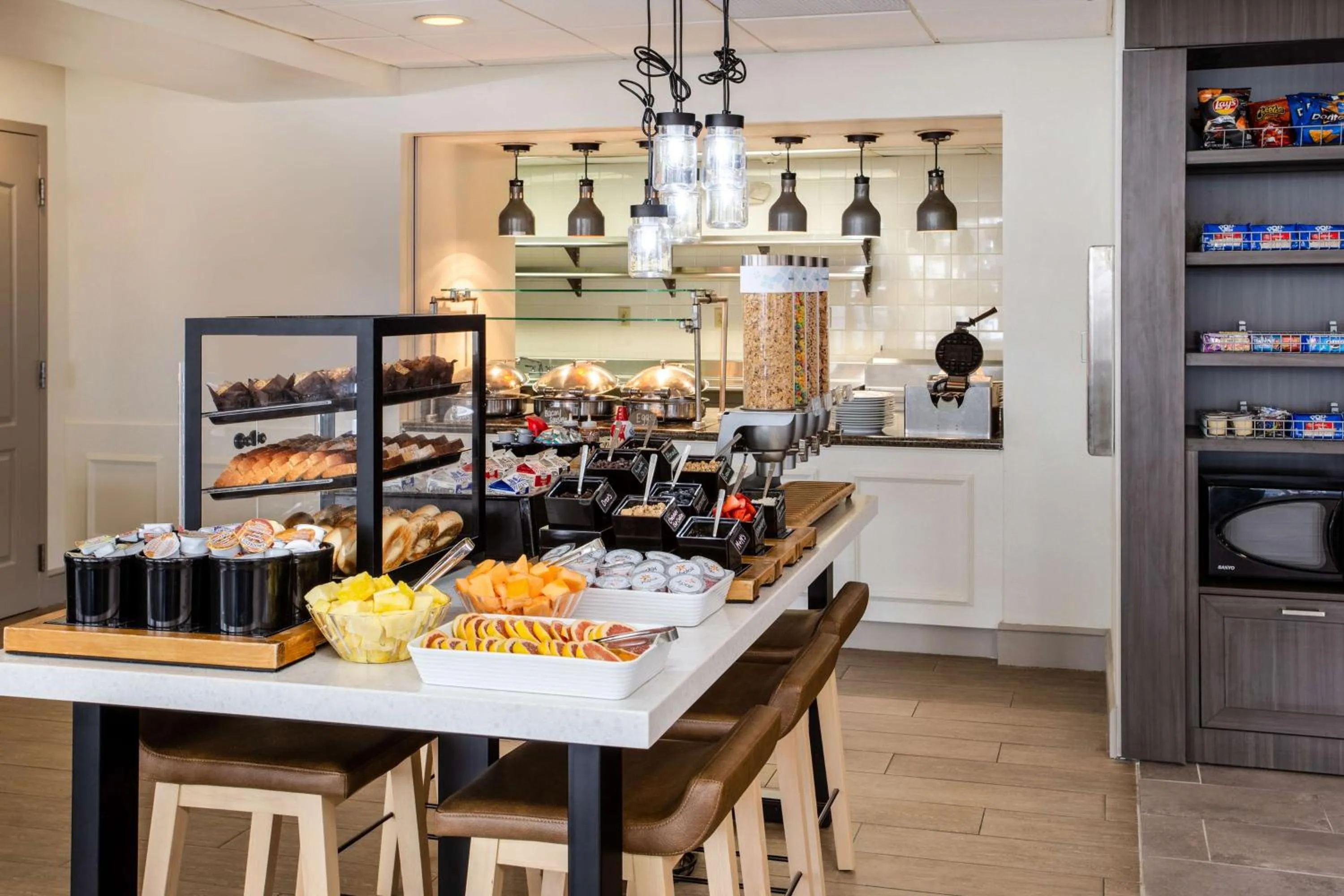 Breakfast in Hilton Garden Inn Nashville Smyrna