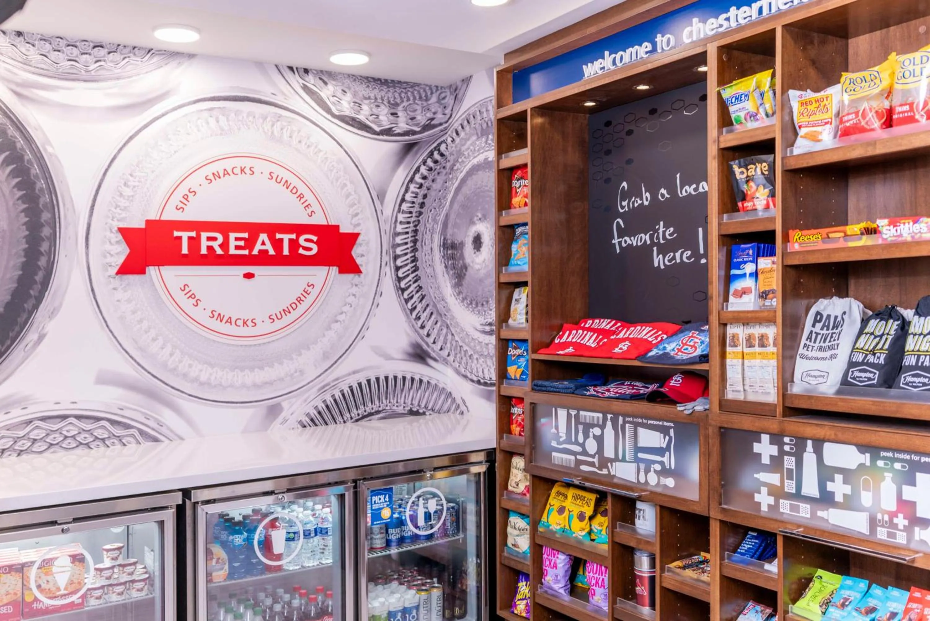 Food and drinks in Hampton Inn & Suites St. Louis-Chesterfield