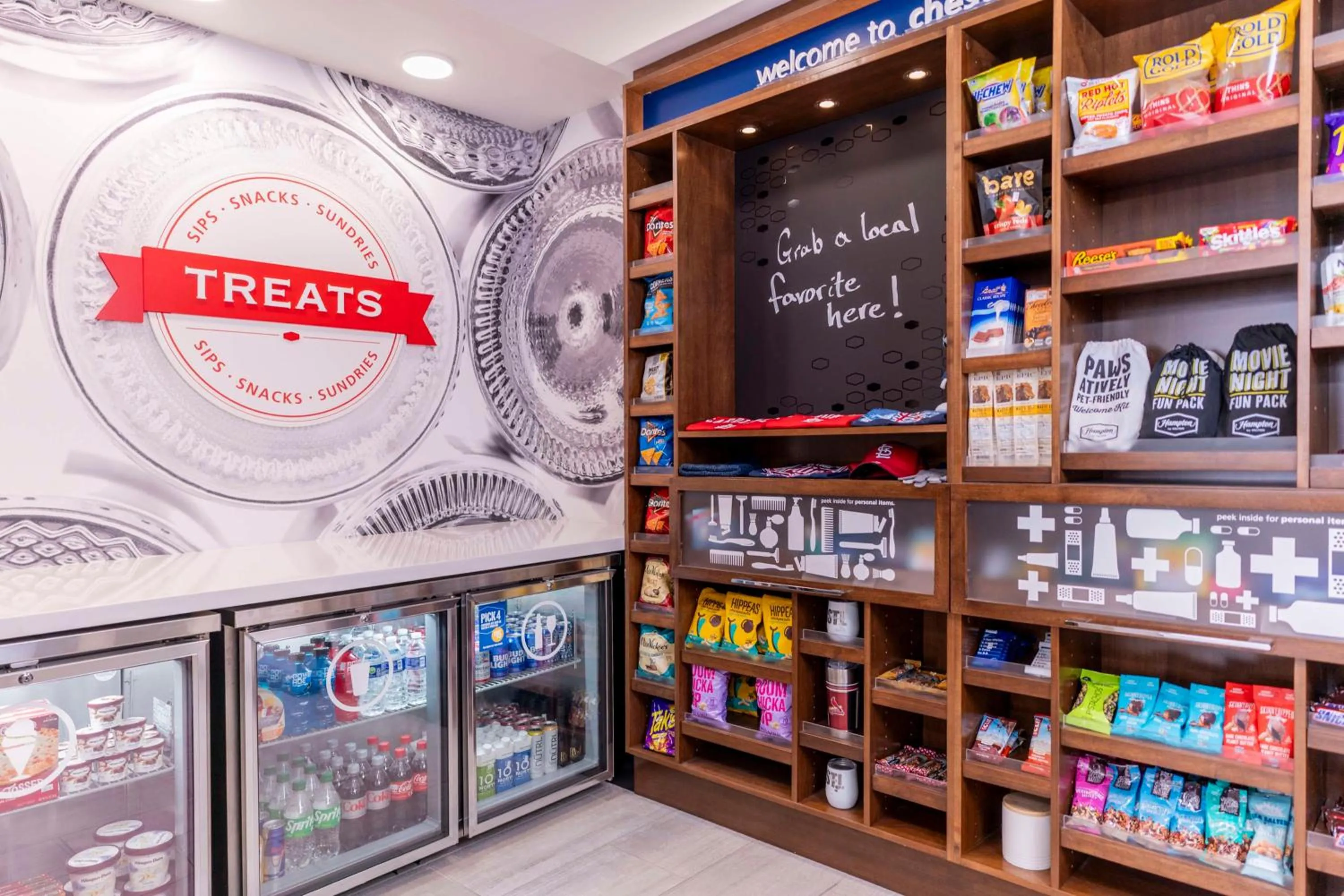 Food and drinks in Hampton Inn & Suites St. Louis-Chesterfield