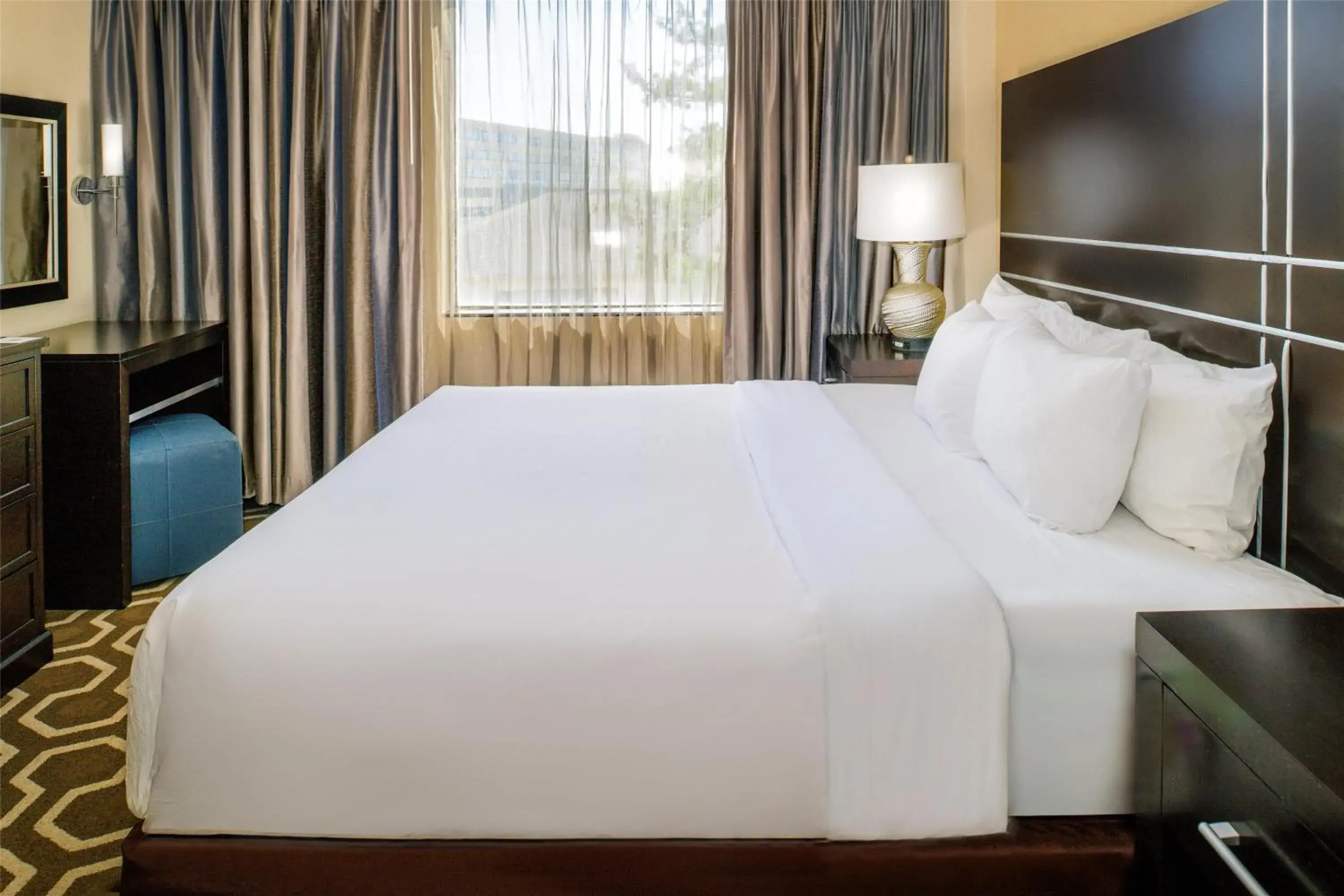 King Suite - Disability Access in Embassy Suites by Hilton St Louis Airport King Suite - Disability Access in Embassy Suites by Hilton St Louis Airport