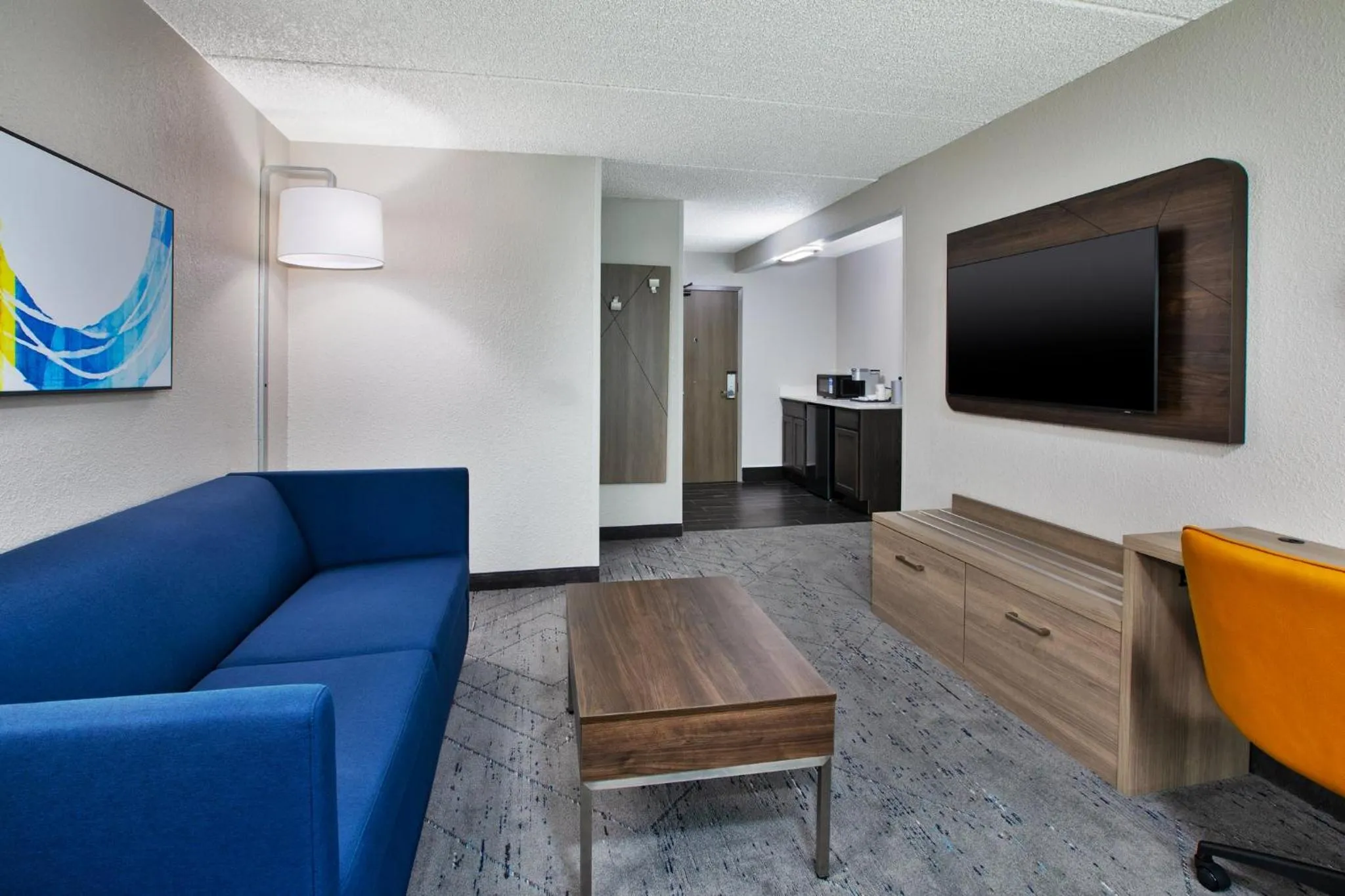 Photo of the whole room in Holiday Inn Express & Suites Eden Prairie - Minneapolis by IHG
