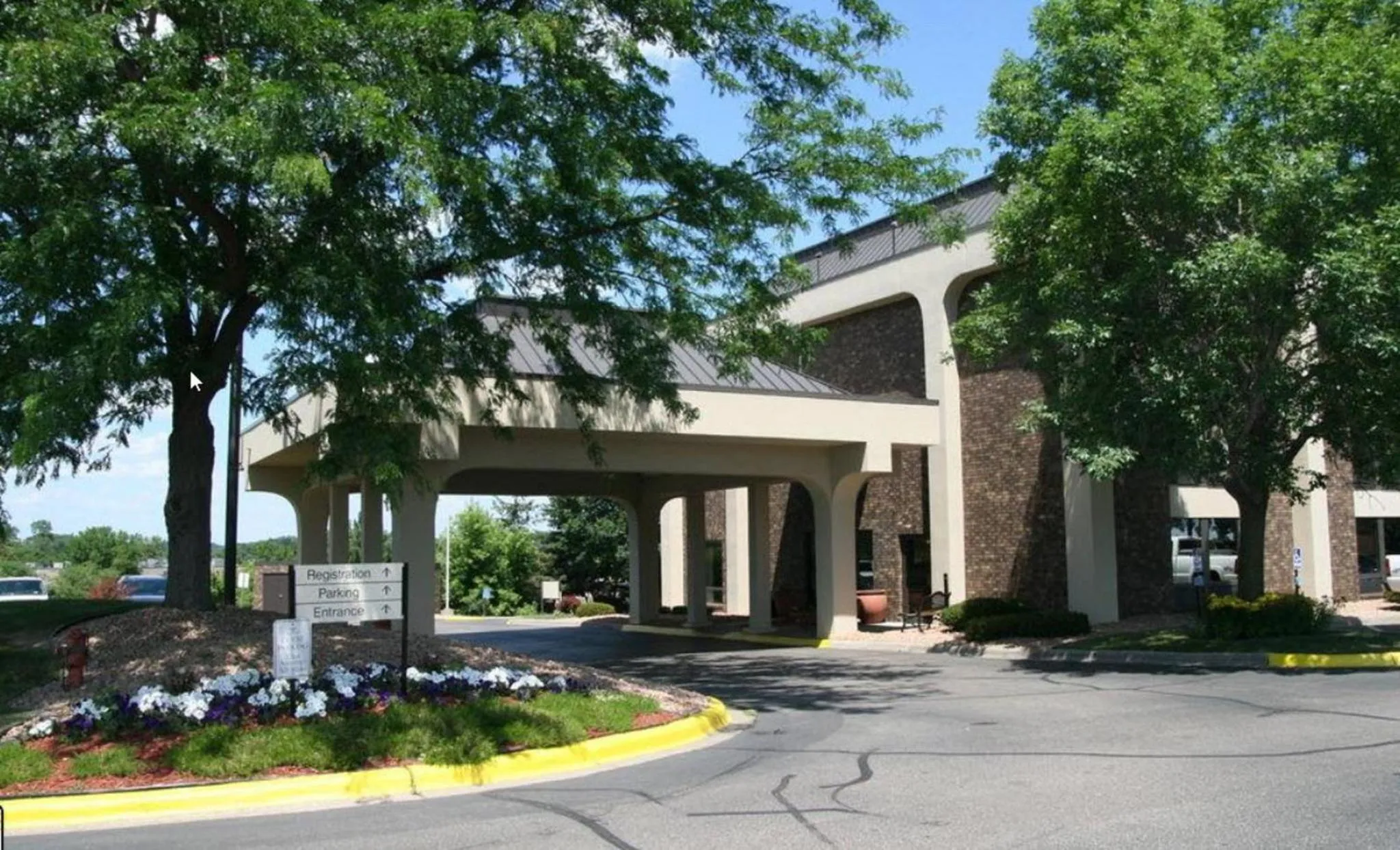 Property building in Holiday Inn Express & Suites Eden Prairie - Minneapolis by IHG