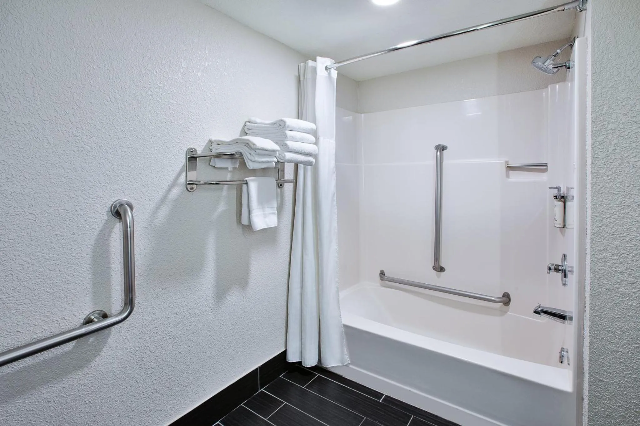 Bathroom in Holiday Inn Express & Suites Eden Prairie - Minneapolis by IHG