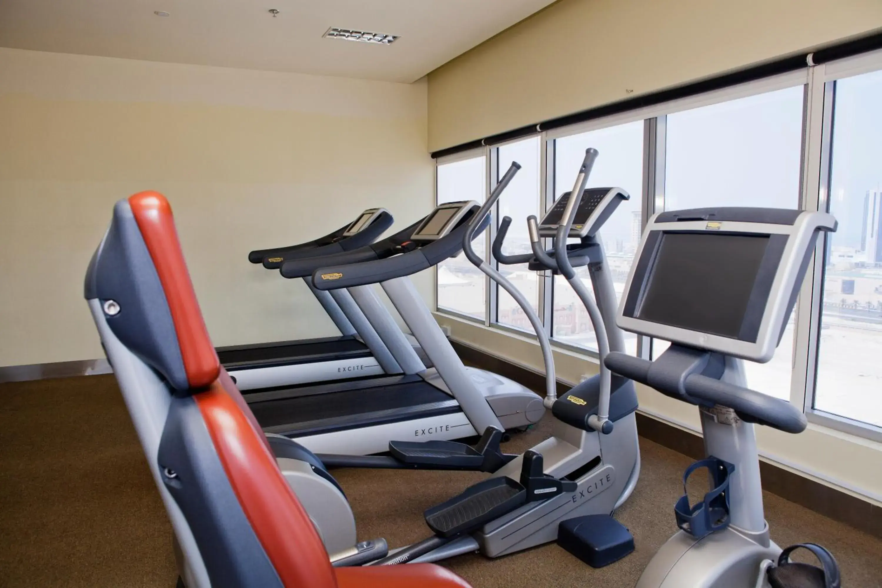 Activities, Fitness Center/Facilities in Al Raya Suites