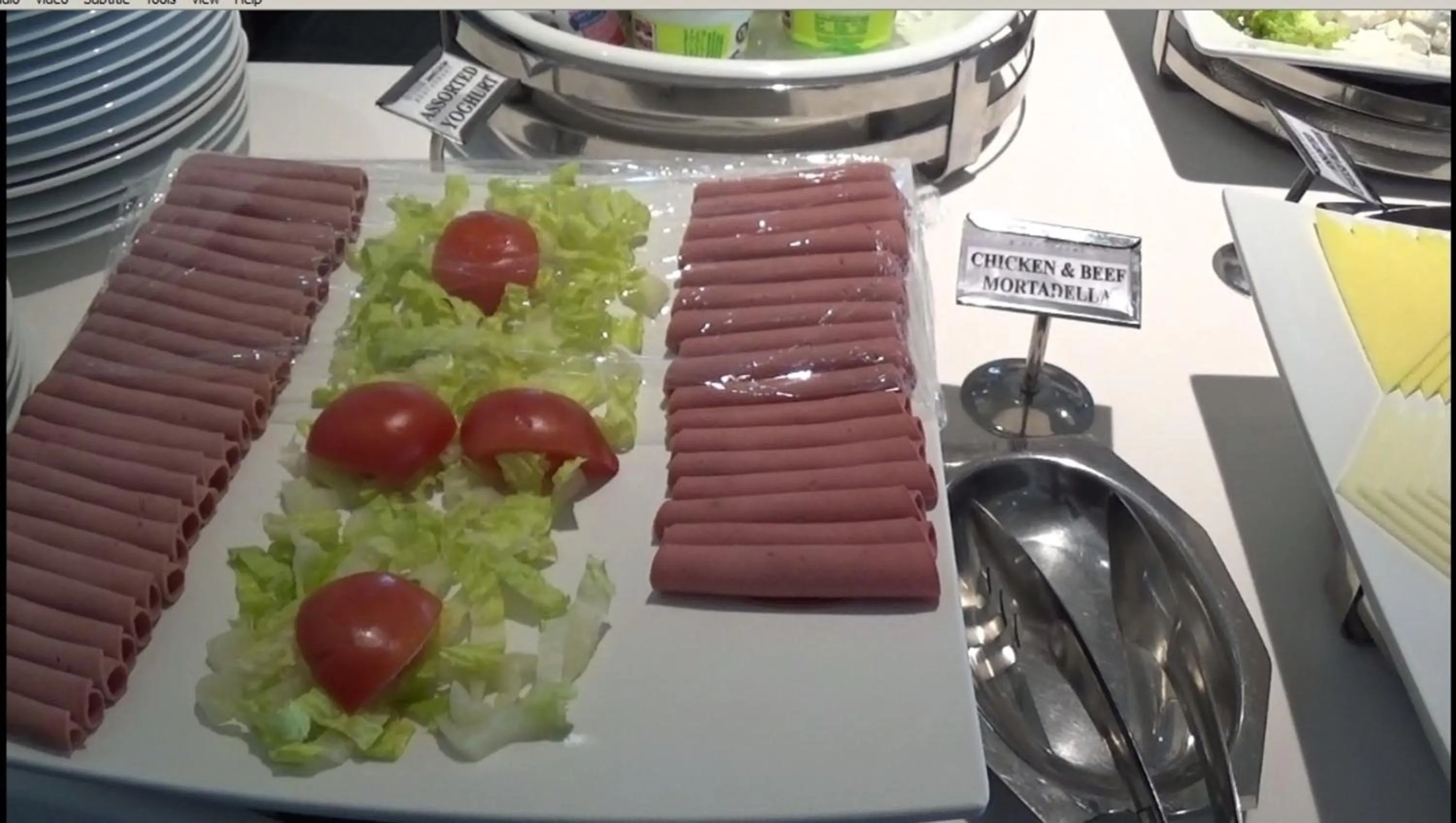 Buffet breakfast in Al Raya Suites Hotel