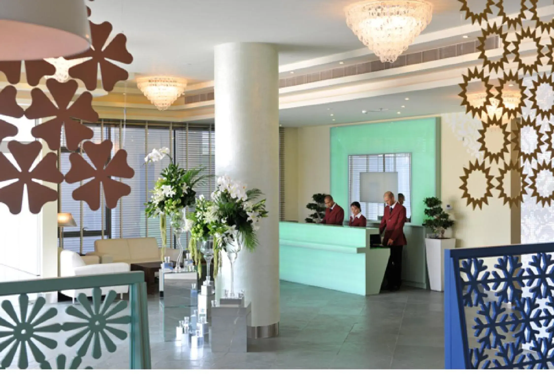 Staff, Lobby/Reception in Al Raya Suites