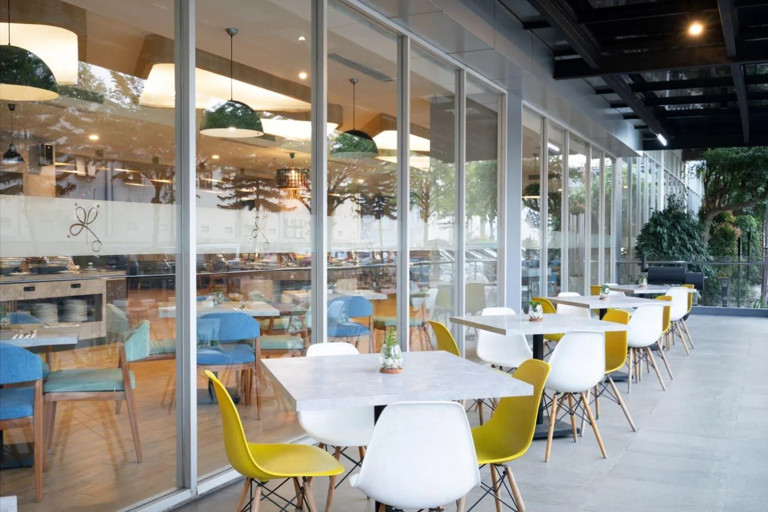 Restaurant/places to eat in Laska Hotel Subang