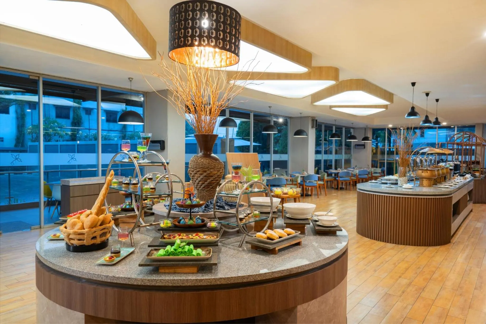 Restaurant/places to eat in Laska Hotel Subang