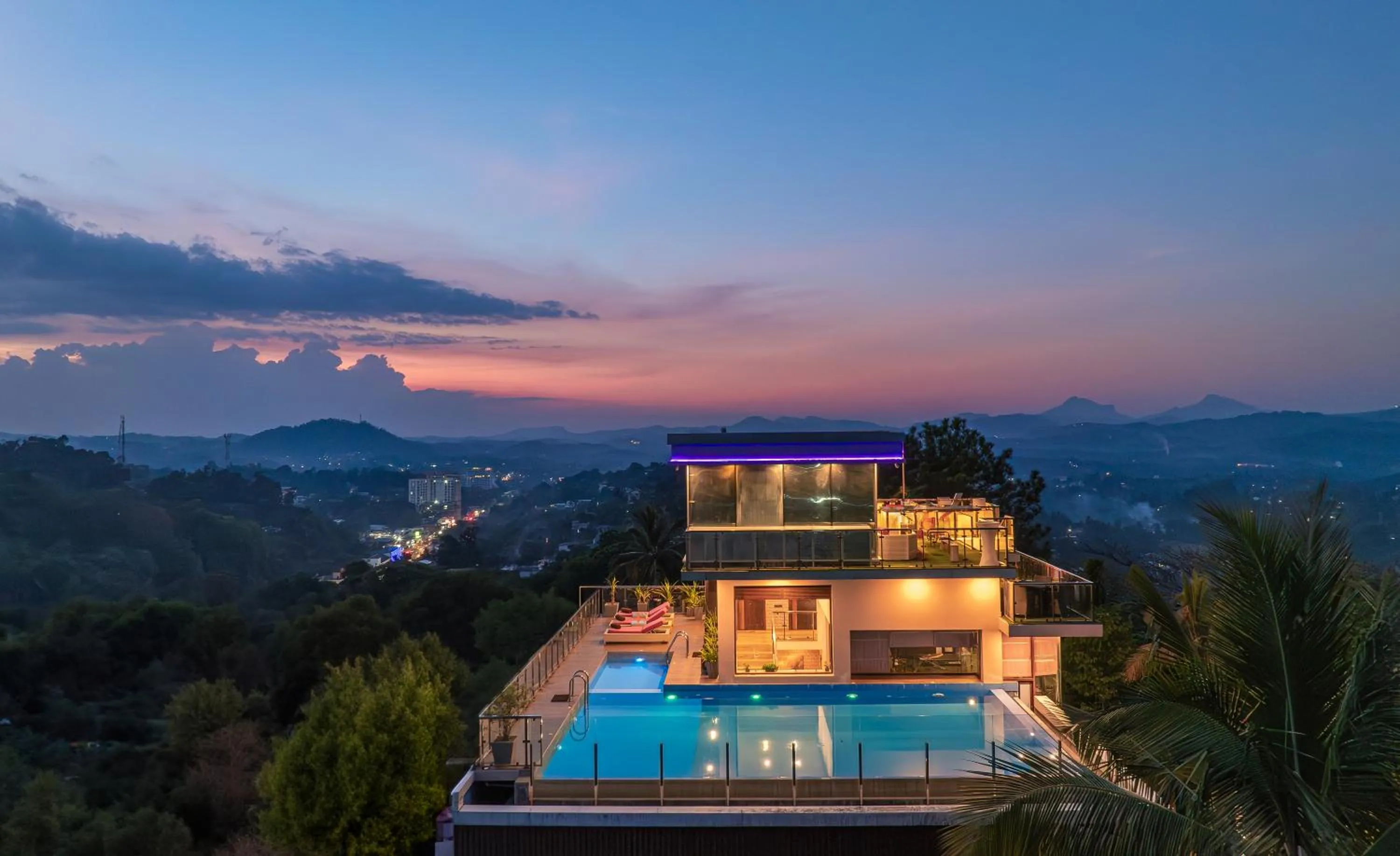 Property building in View360