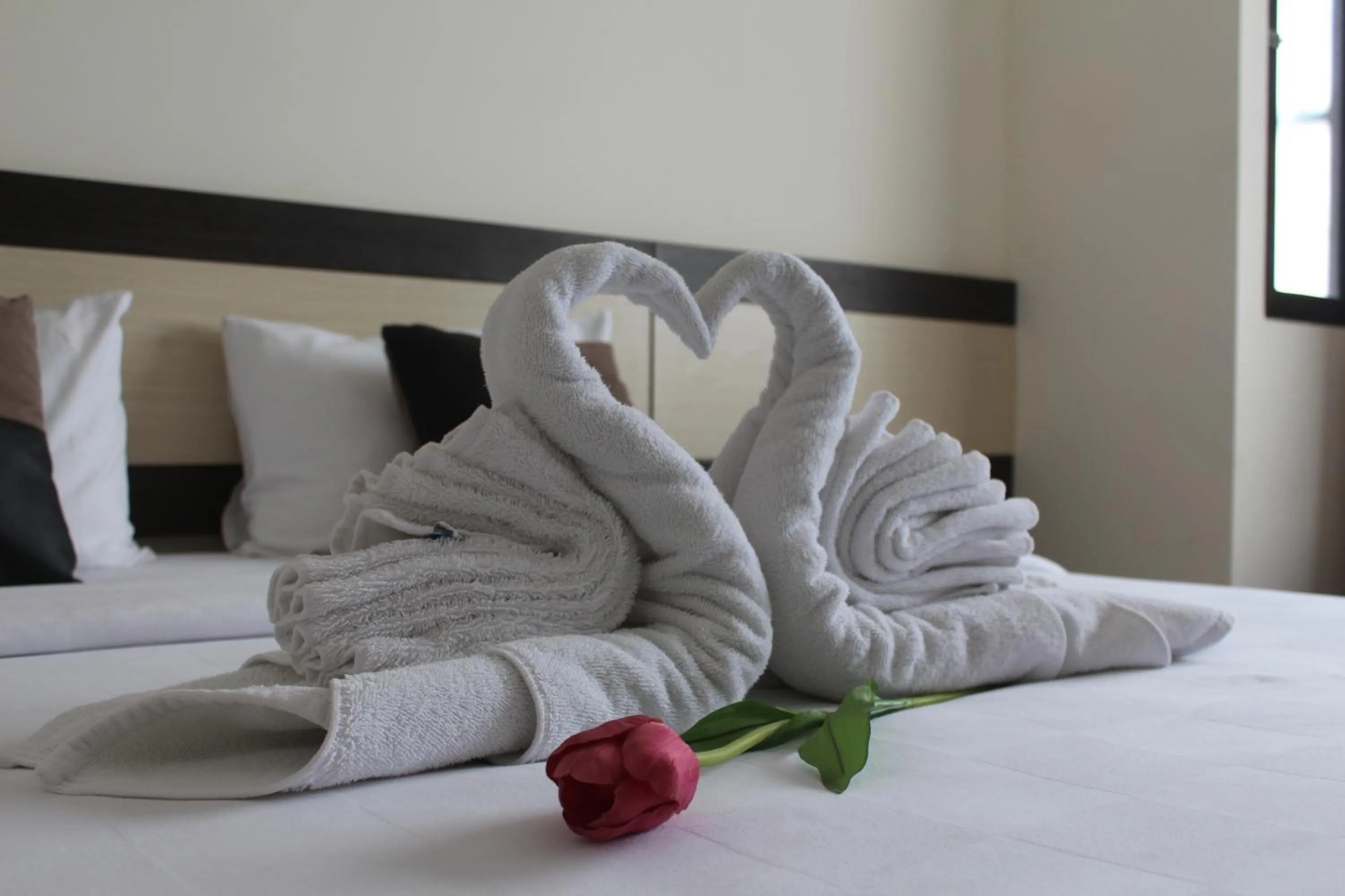 Bedroom, Bed in Atlantic City Hotel