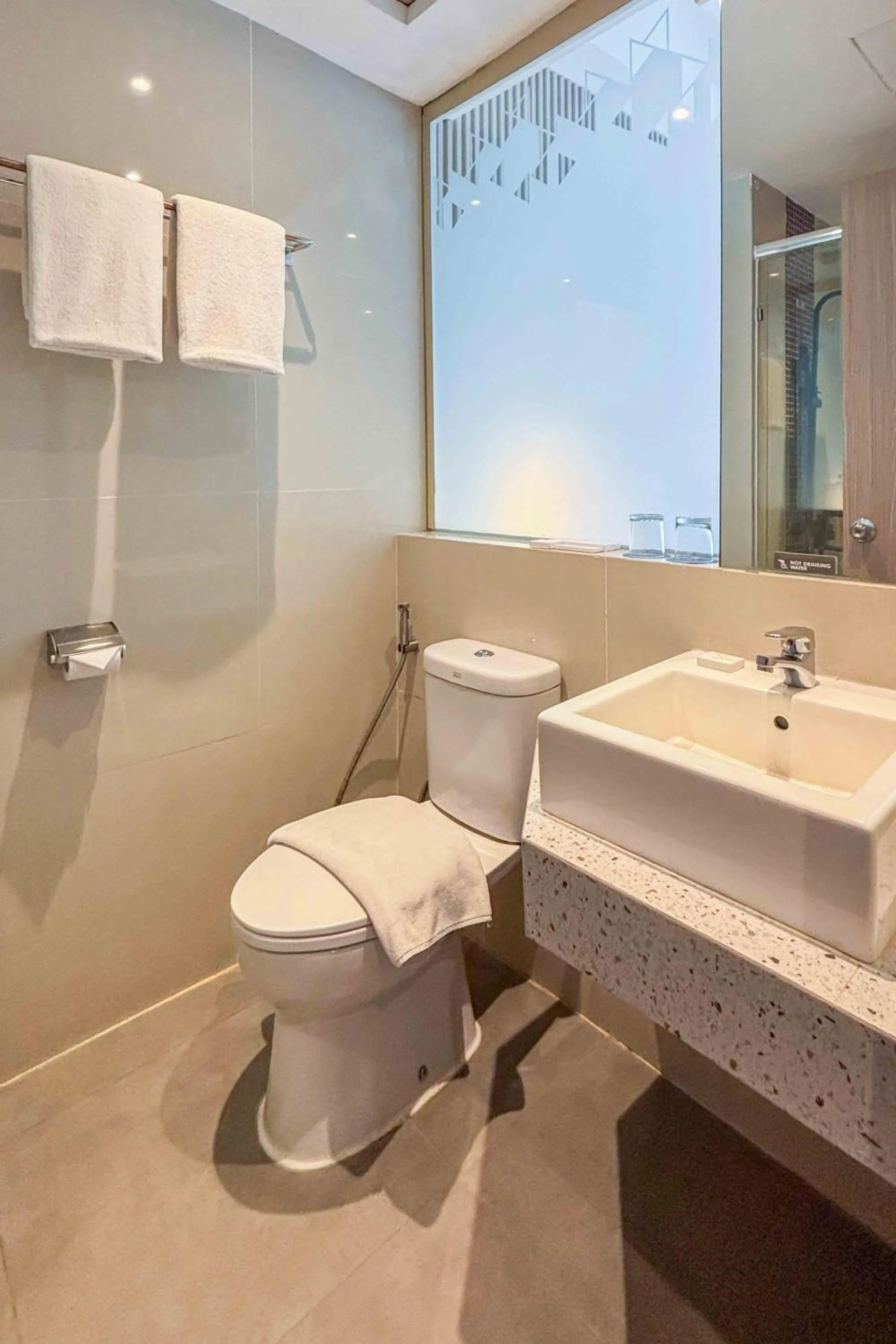 Bathroom in Oakwood Merdeka Bandung