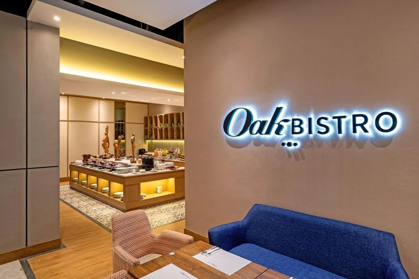 Restaurant/places to eat in FOX HARRIS City Center Bandung