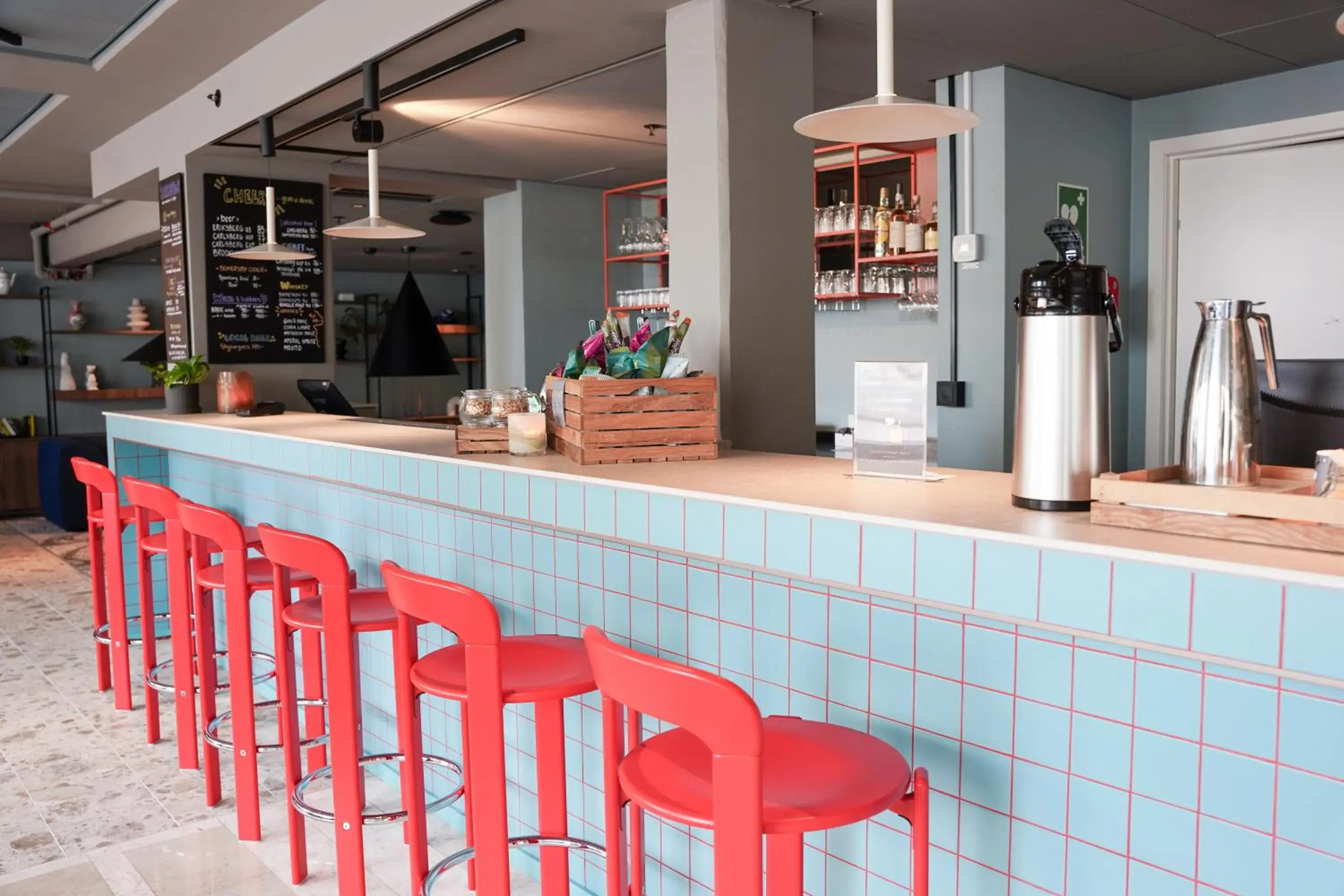 Lounge or bar in Comfort Hotel Panorama Lounge or bar in Comfort Hotel Panorama