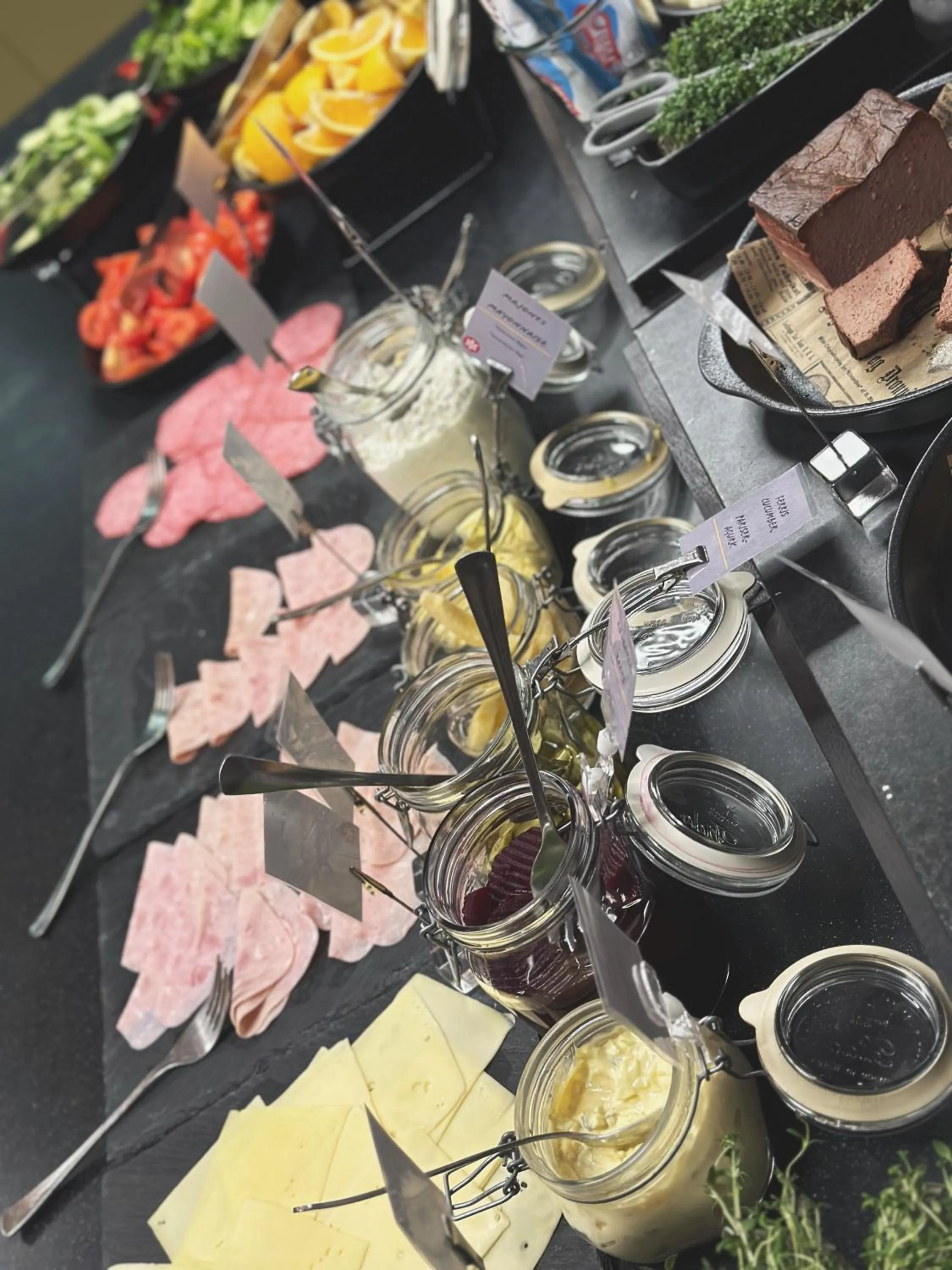 Buffet breakfast in Comfort Hotel Panorama