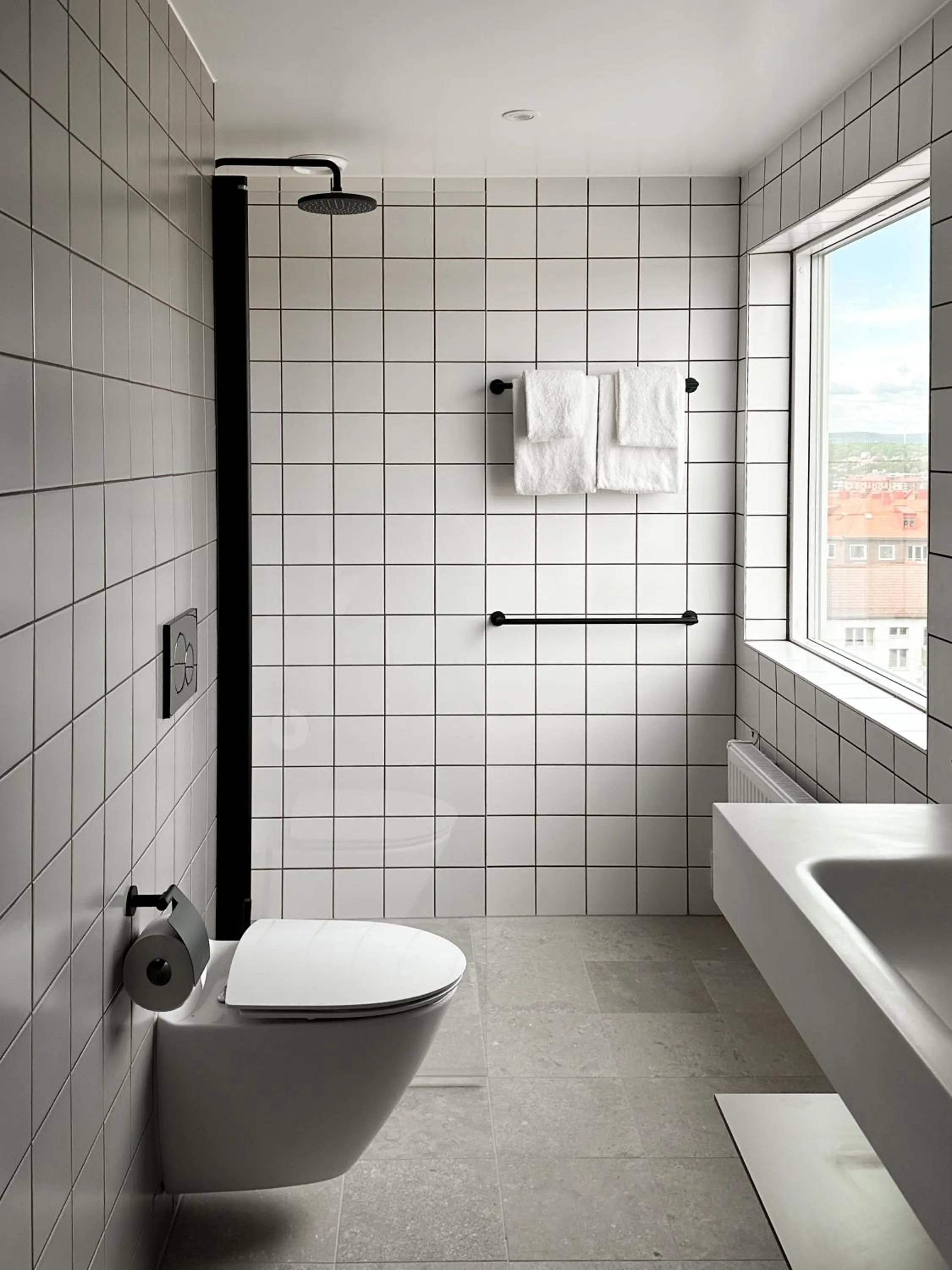 Shower in Comfort Hotel Panorama