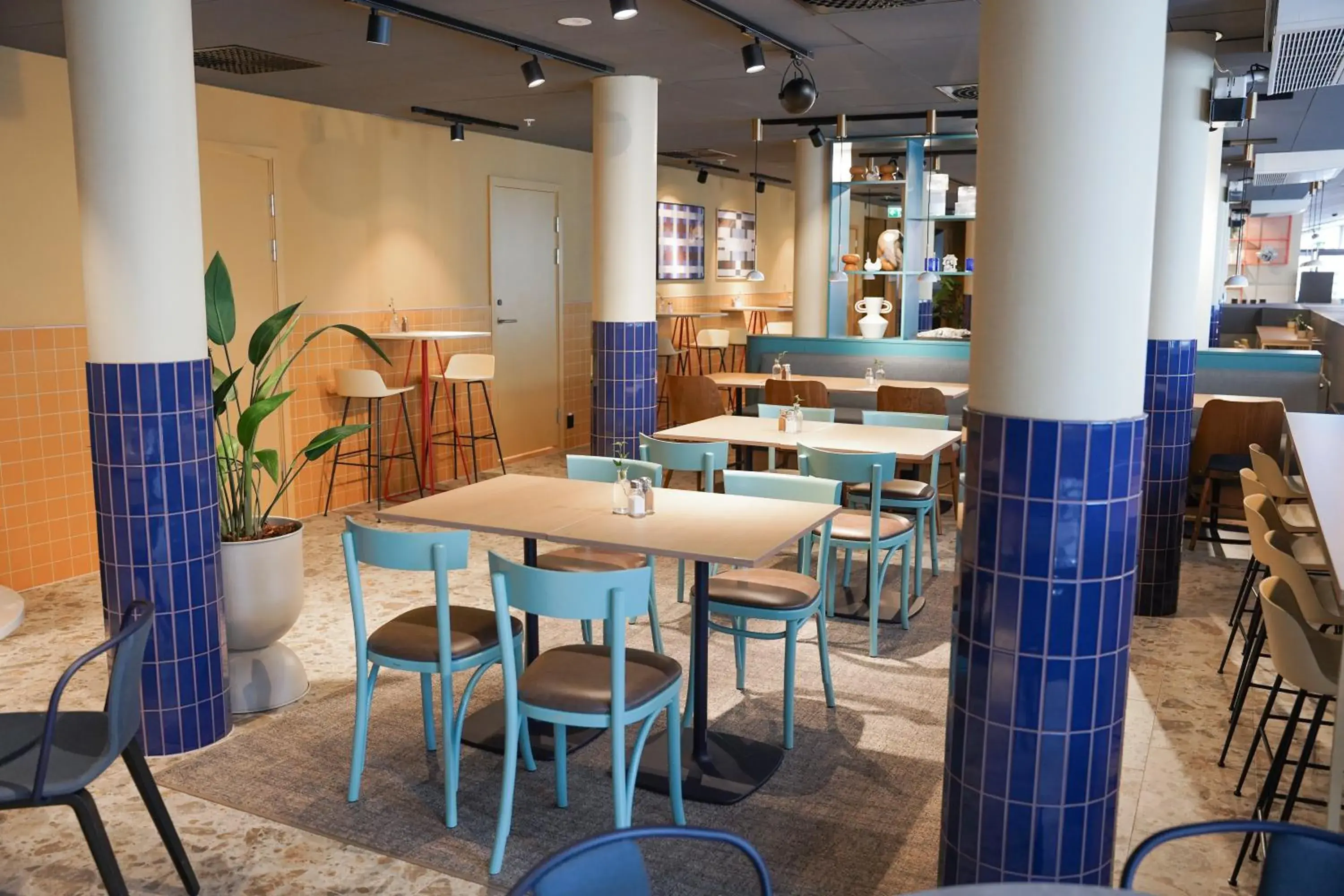 Restaurant/places to eat in Comfort Hotel Panorama Restaurant/places to eat in Comfort Hotel Panorama