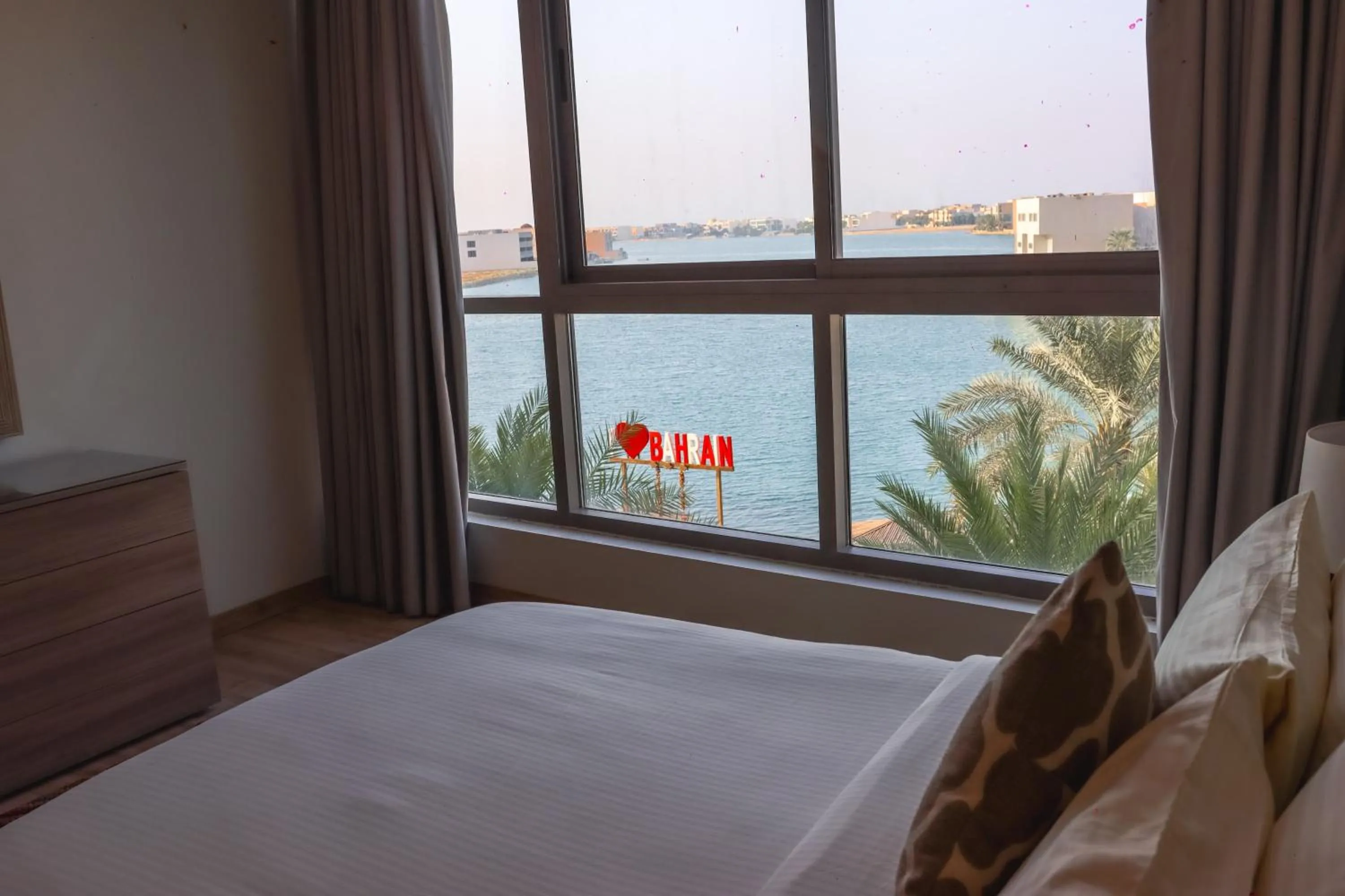 Bed in Dragon Beach Hotel