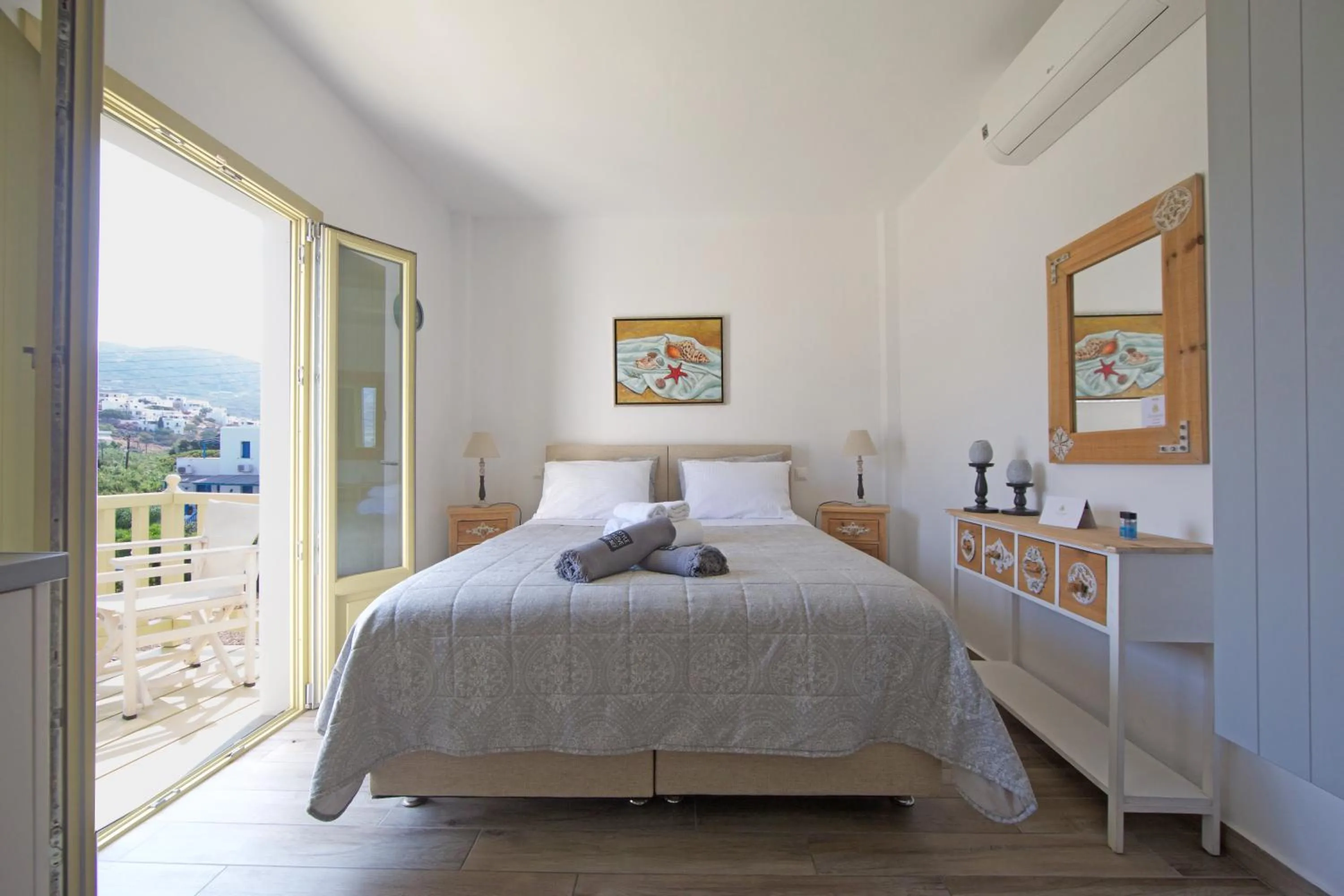 Photo of the whole room, Bed in Diasino Apartments and Car Rental