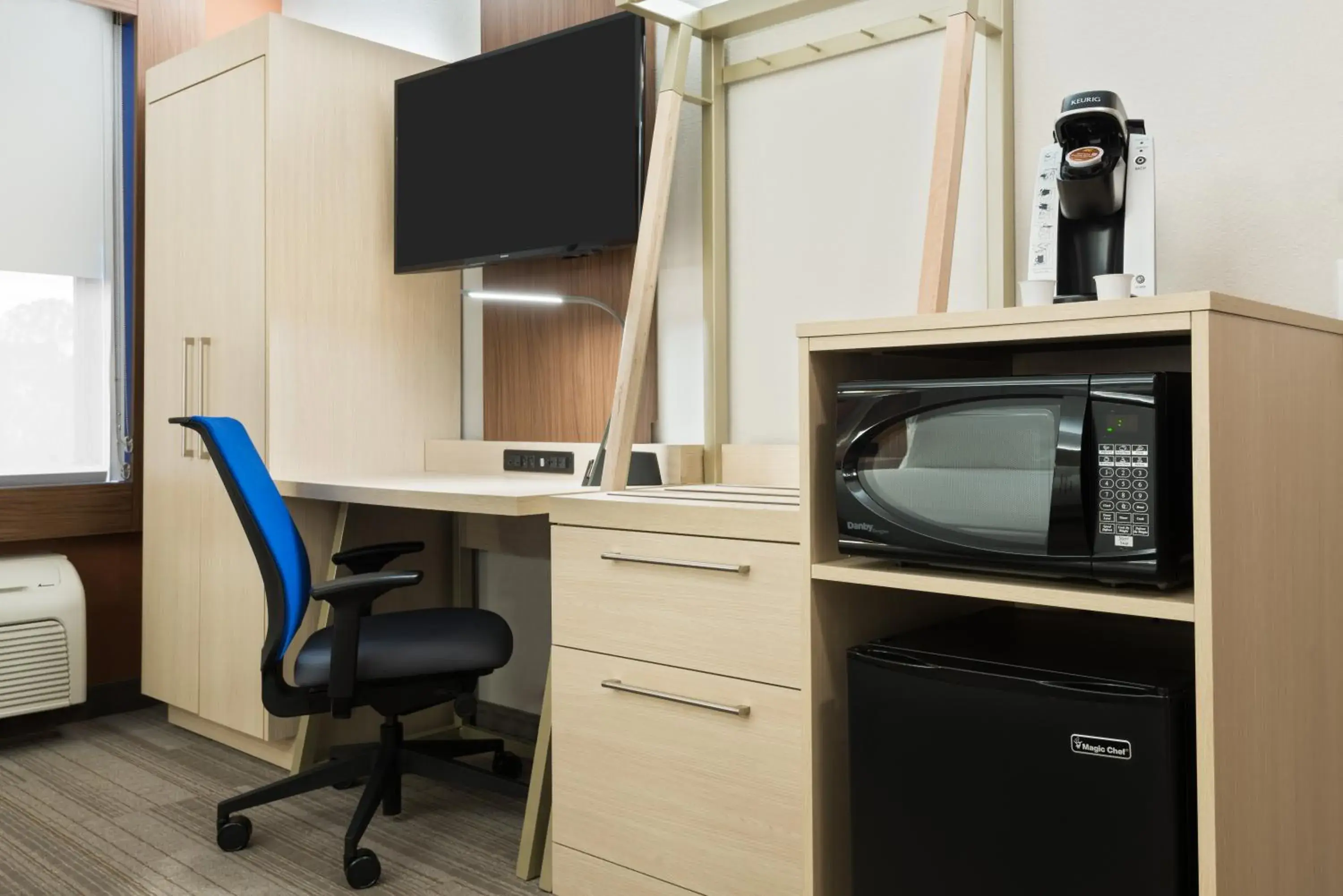 Standard Double Room with Two Double Beds in Holiday Inn Express & Suites - Nearest Universal Orlando by IHG Standard Double Room with Two Double Beds in Holiday Inn Express & Suites - Nearest Universal Orlando by IHG