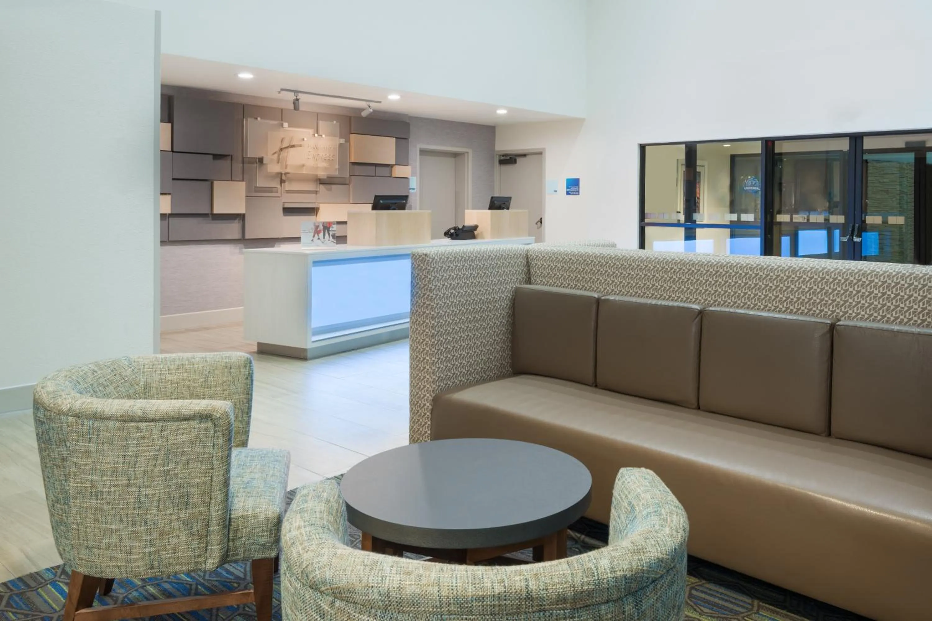 Property building in Holiday Inn Express & Suites - Nearest Universal Orlando by IHG