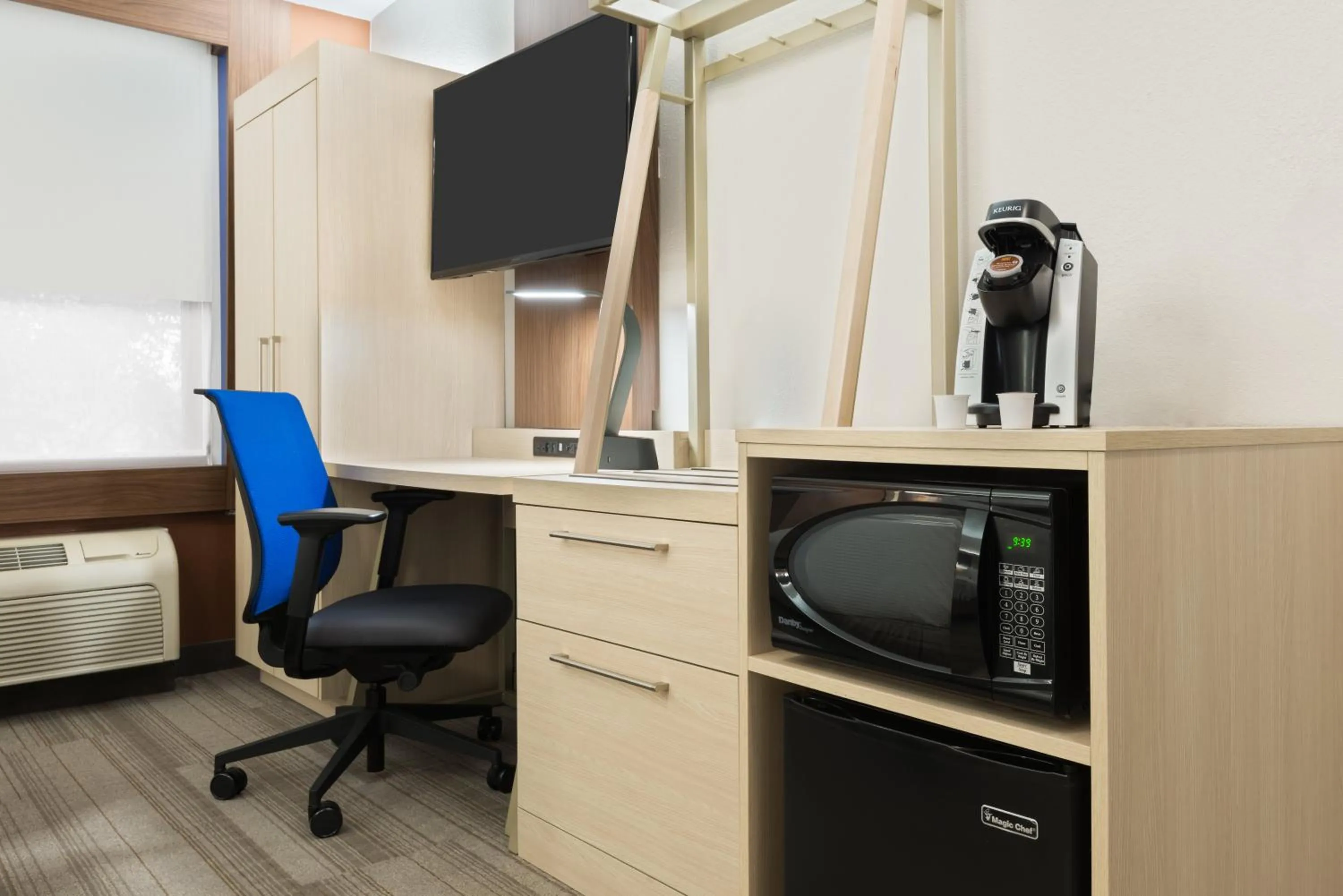 Photo of the whole room in Holiday Inn Express & Suites - Nearest Universal Orlando by IHG