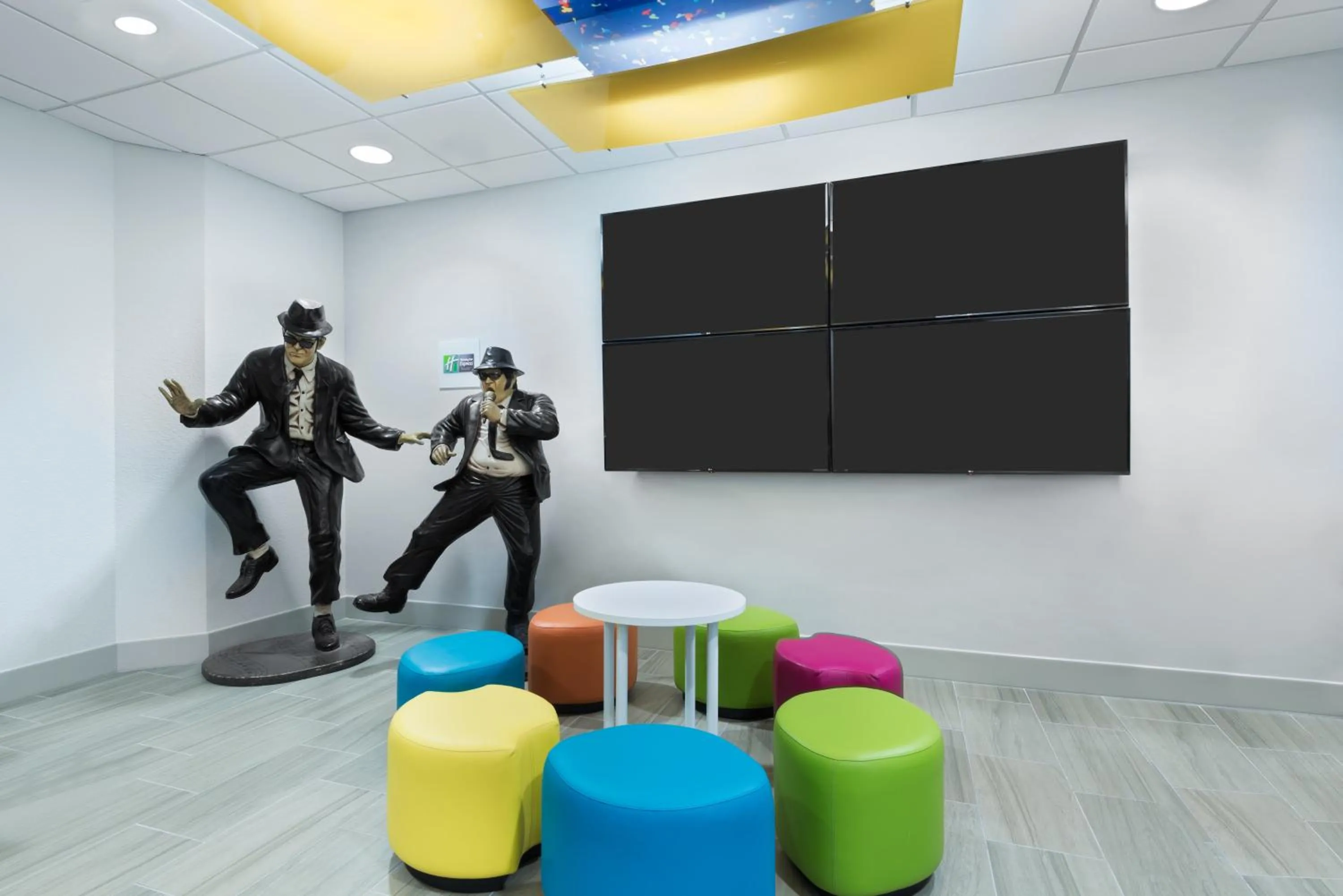 Area and facilities in Holiday Inn Express & Suites - Nearest Universal Orlando by IHG