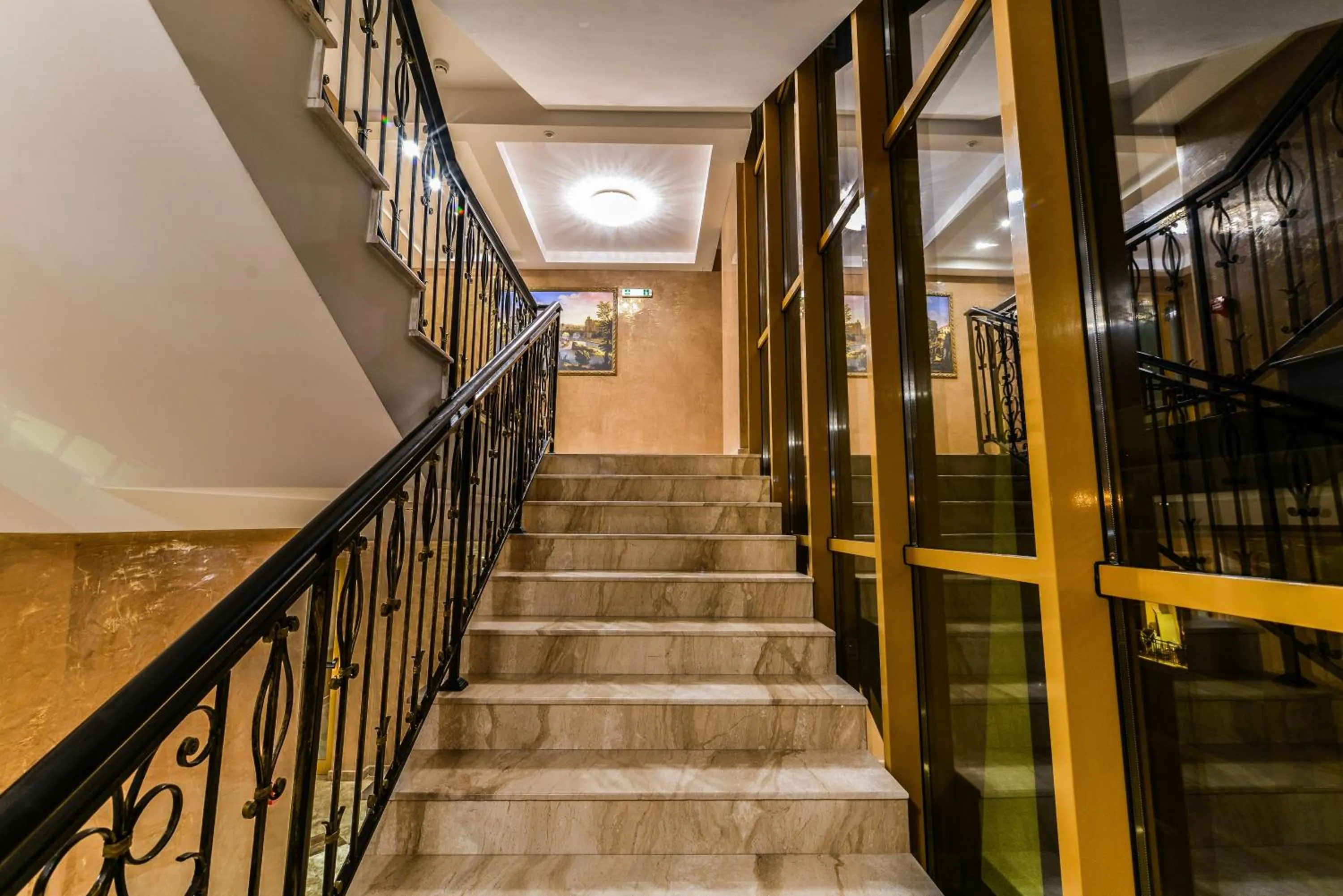 Decorative detail in VILLA FLORENCE Boutique Apart Hotel