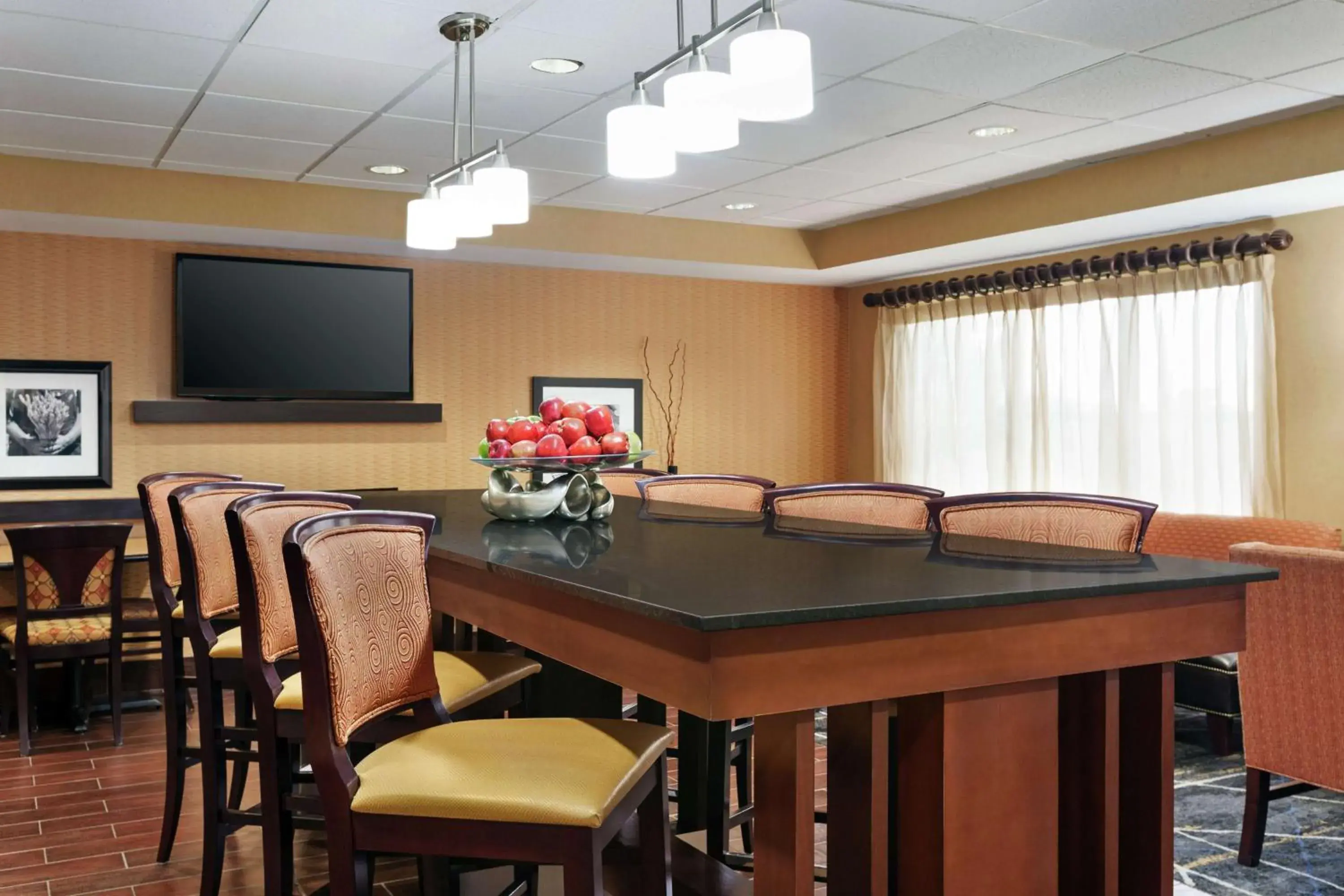 Lobby or reception in Hampton by Hilton Oklahoma City I-40 East- Tinker AFB Lobby or reception in Hampton by Hilton Oklahoma City I-40 East- Tinker AFB