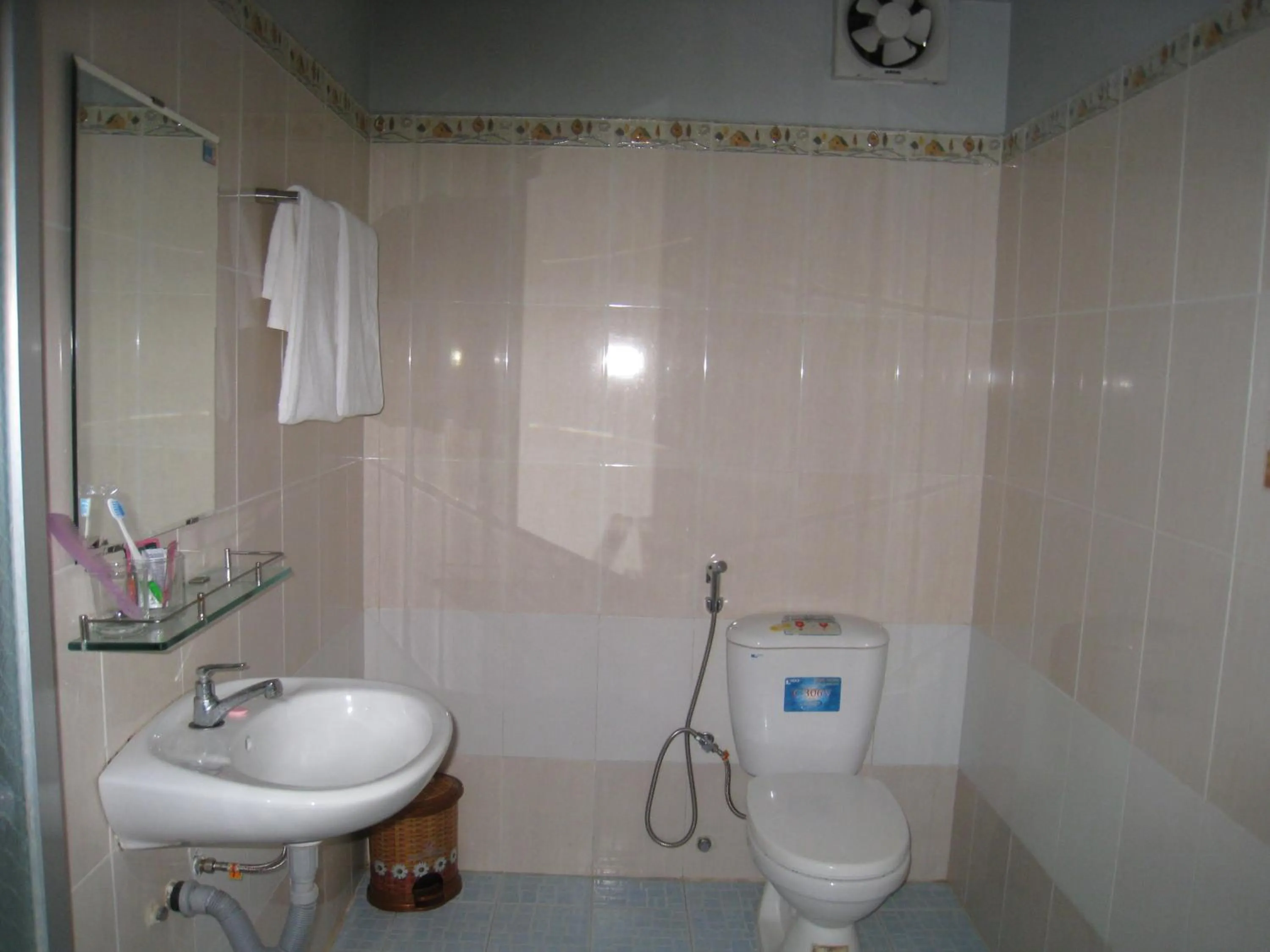 Property building in Hoa Sua Motel