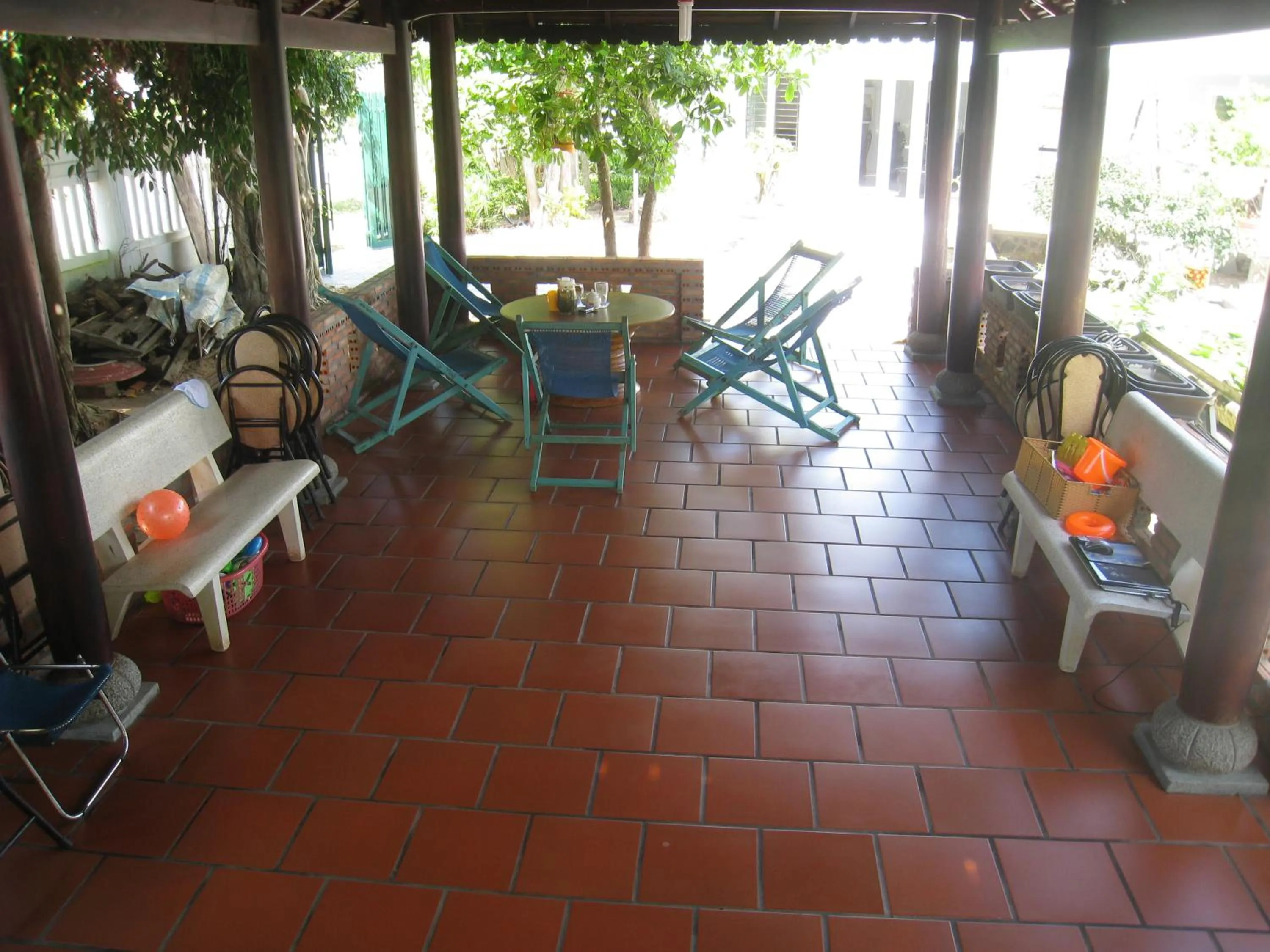 Property building in Hoa Sua Motel