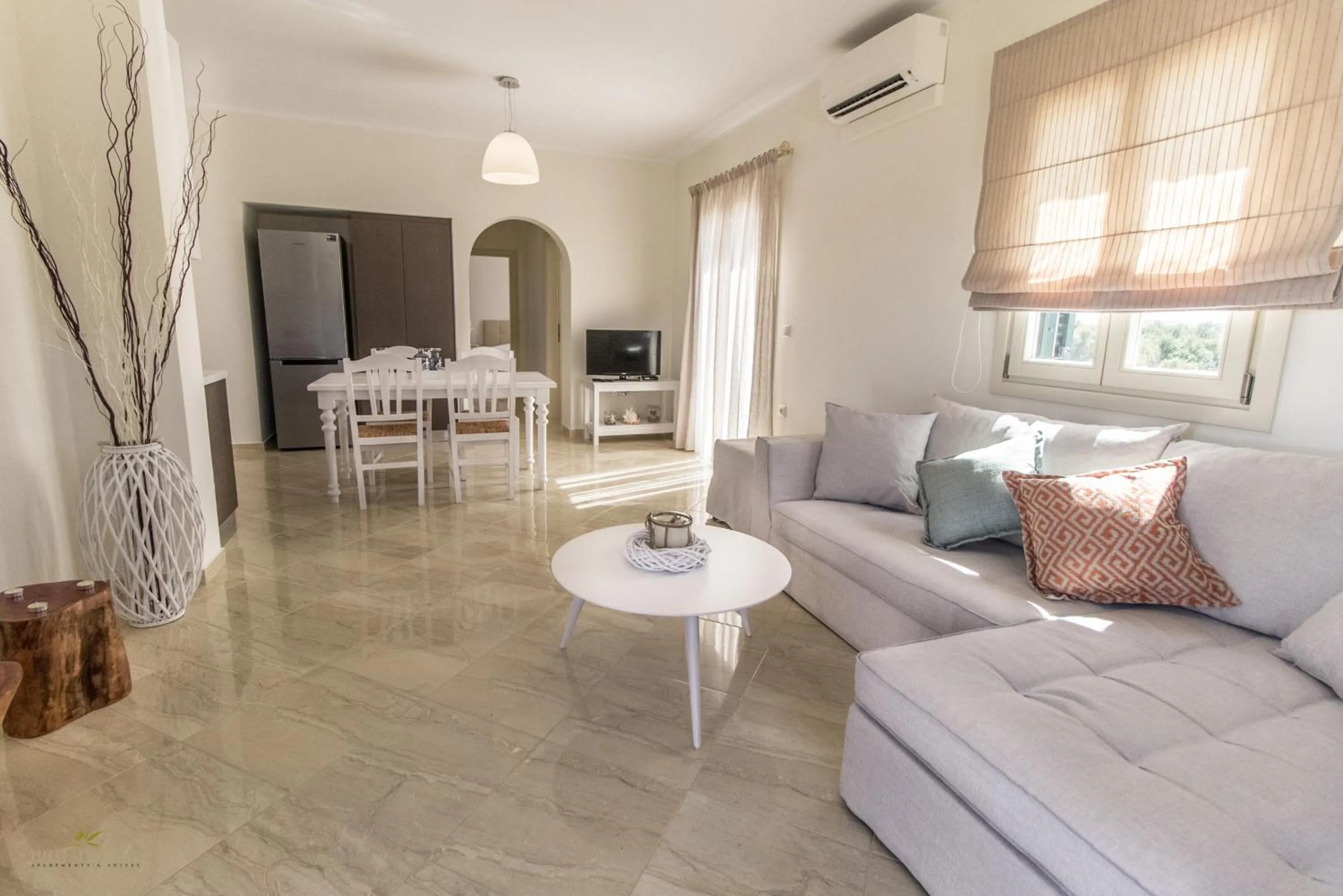 Toilet in Iphimedeia Luxury Hotel & Suites