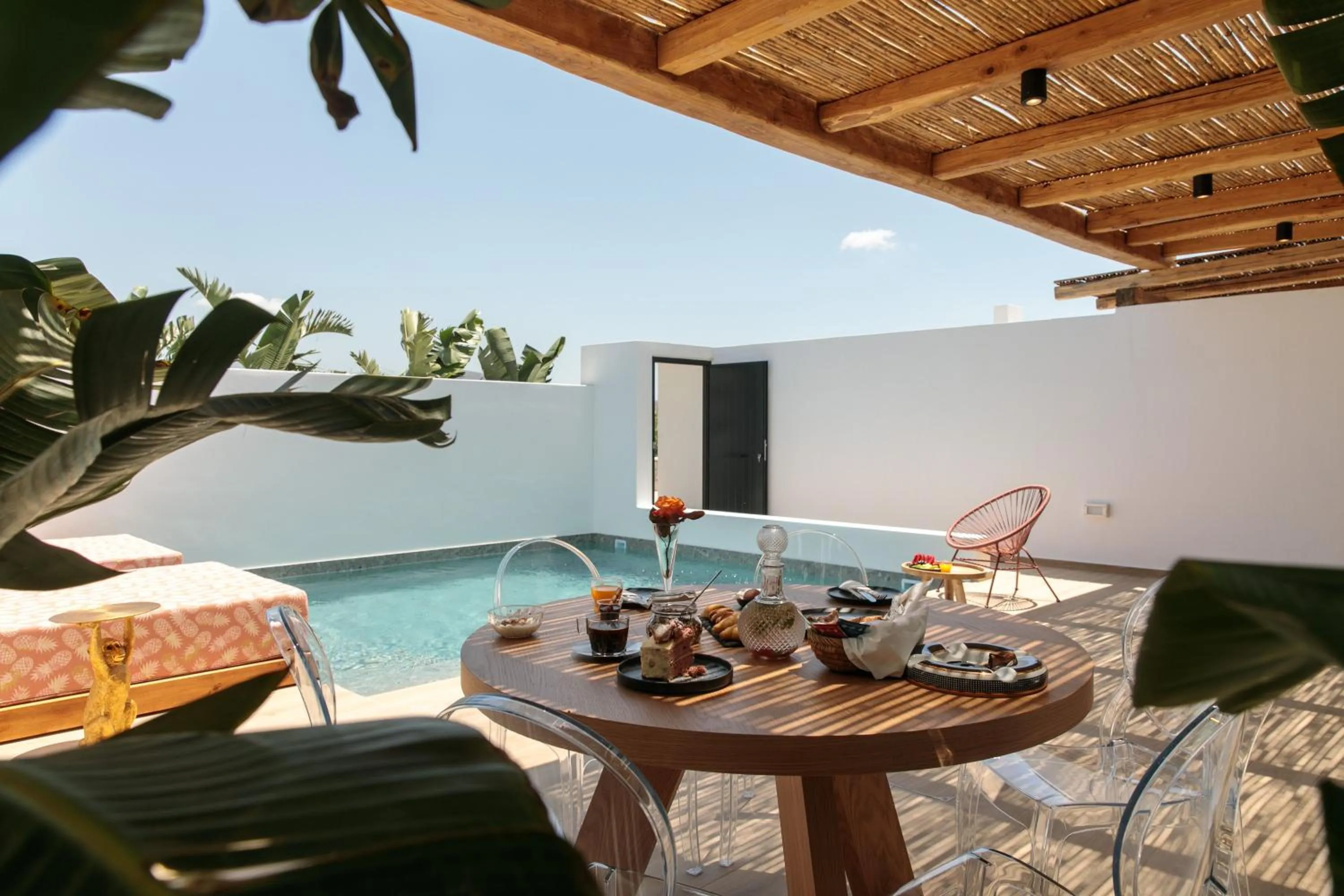 Iphimedeia Luxury Hotel & Suites