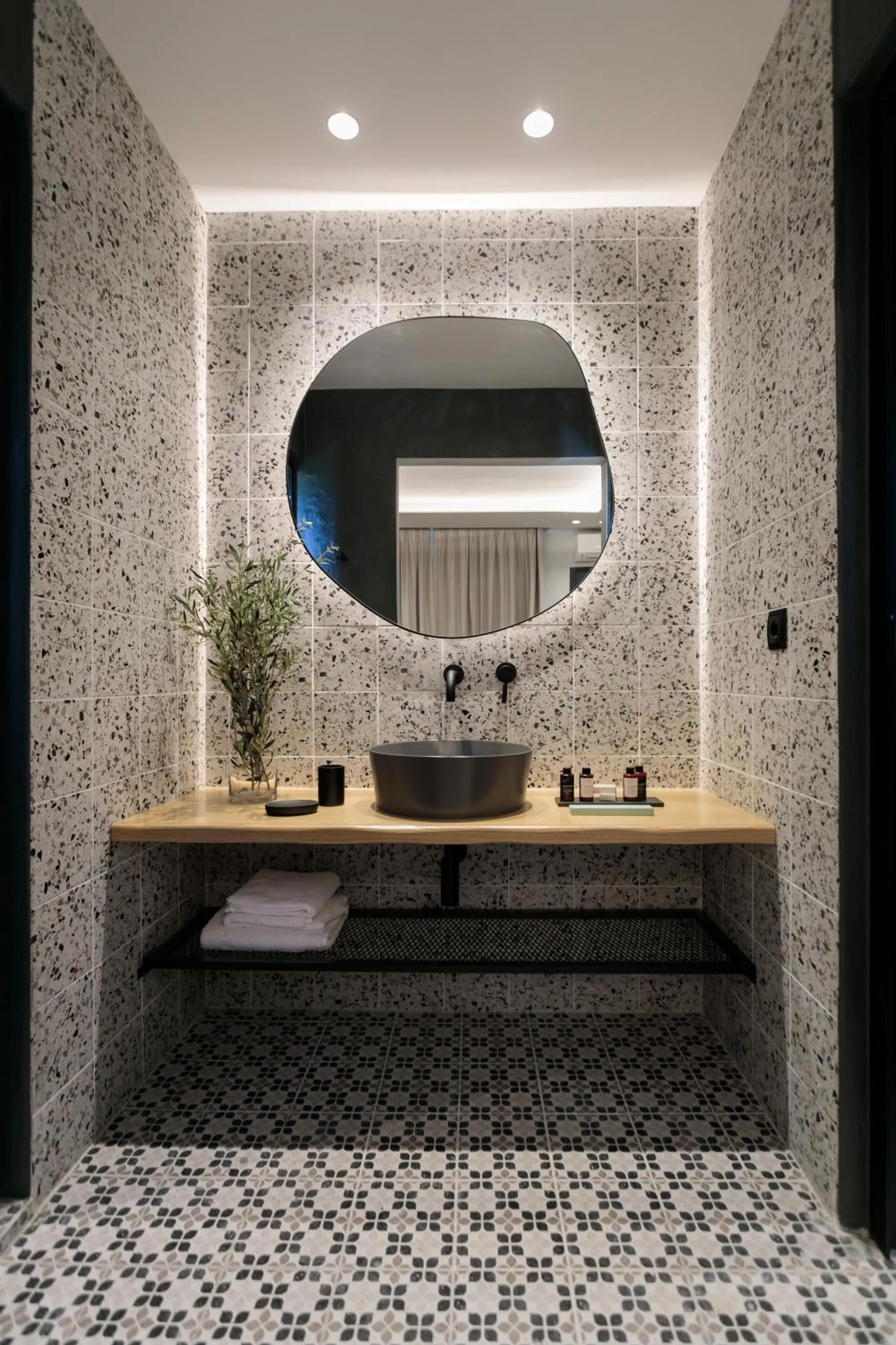 Iphimedeia Luxury Hotel & Suites