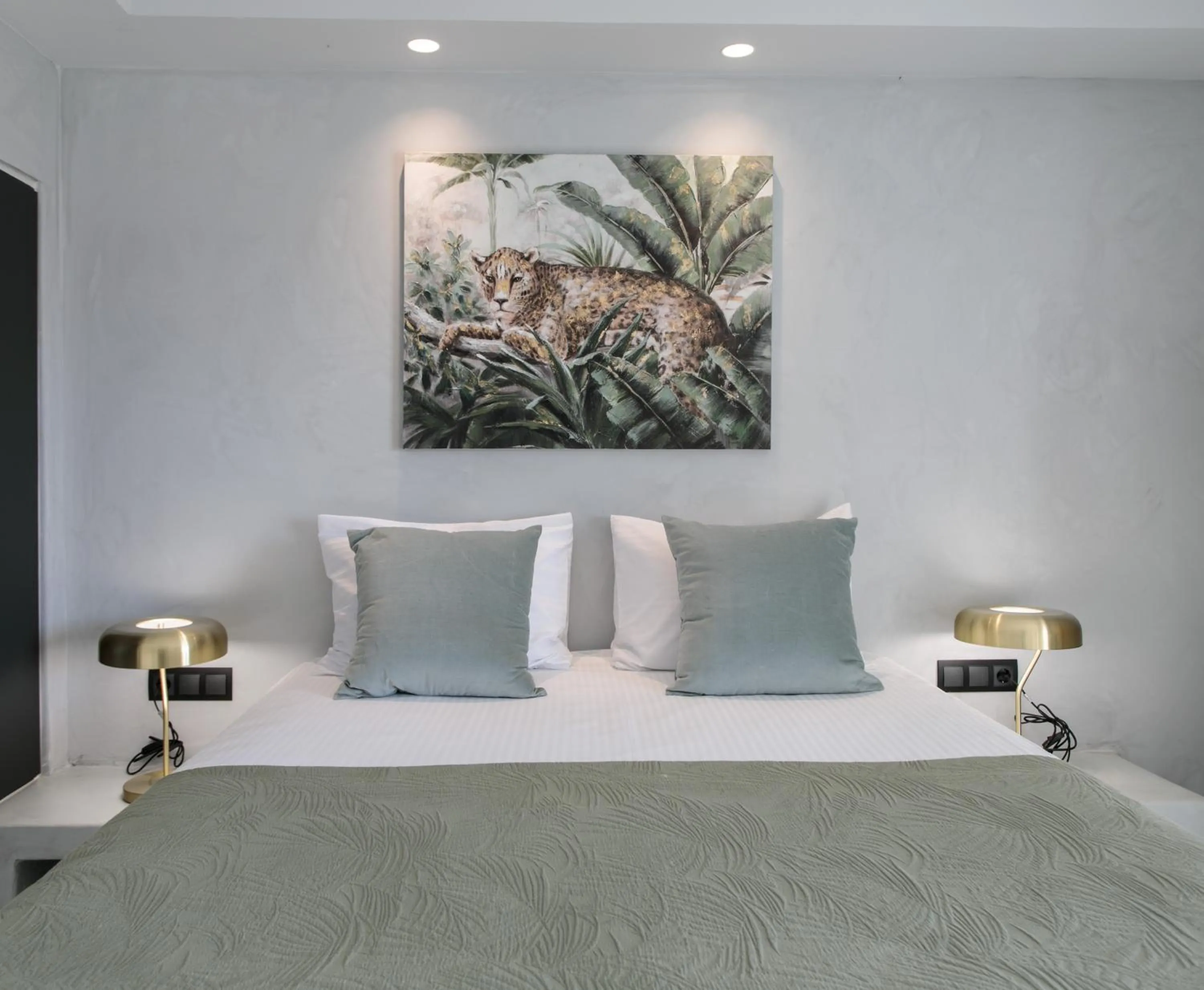 Bed in Iphimedeia Luxury Hotel & Suites