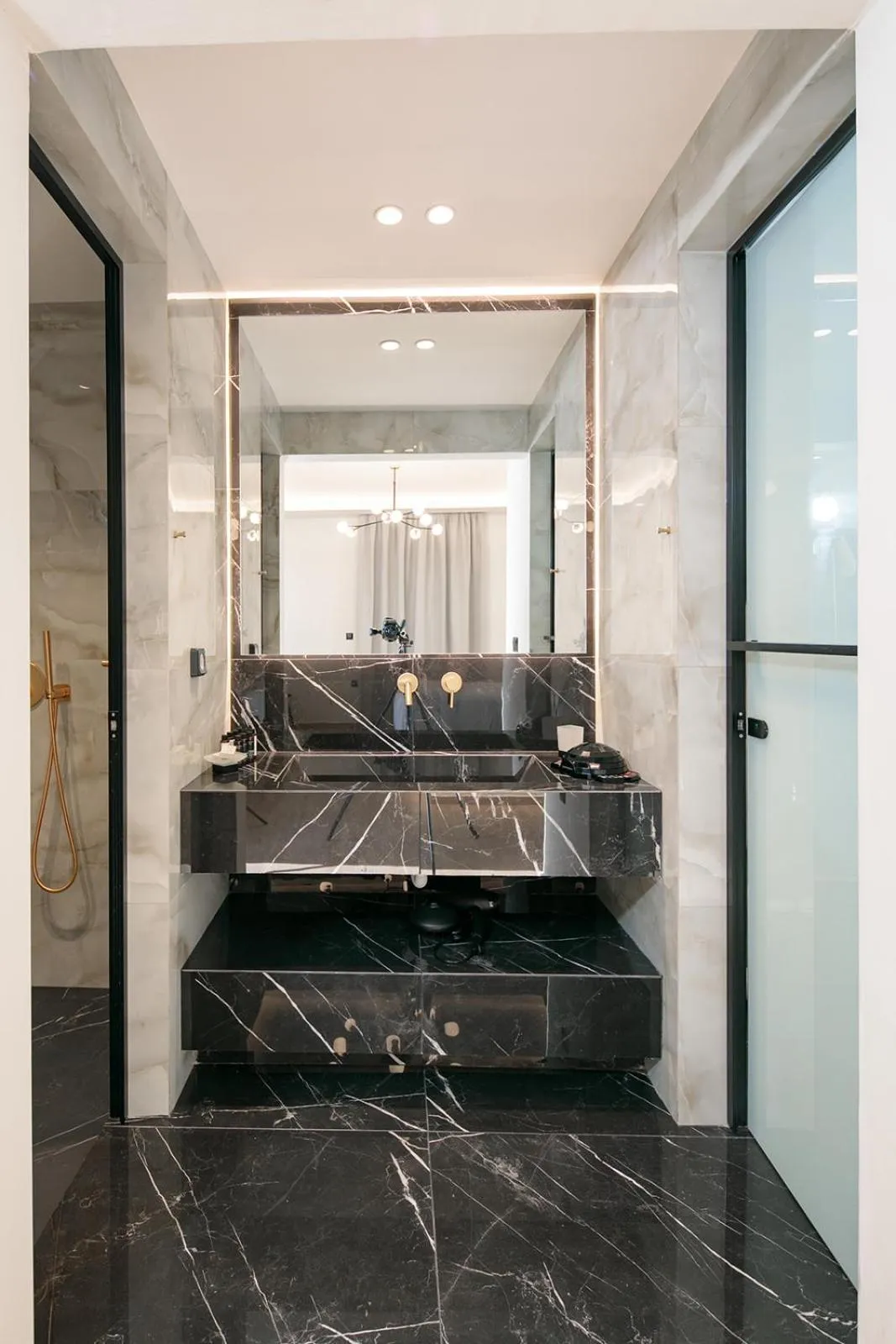 Iphimedeia Luxury Hotel & Suites