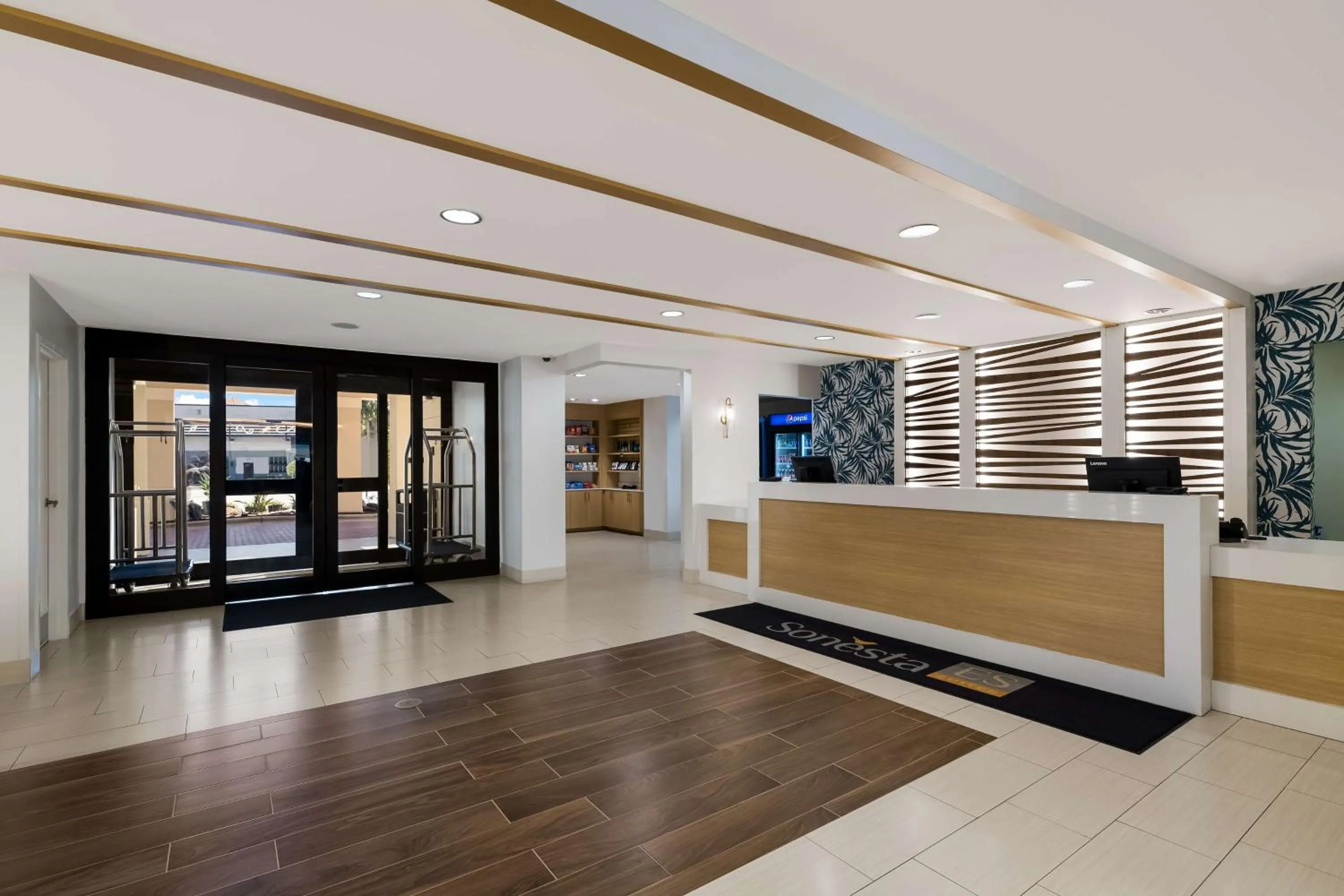 Lobby or reception in Sonesta ES Suites Orlando International Drive