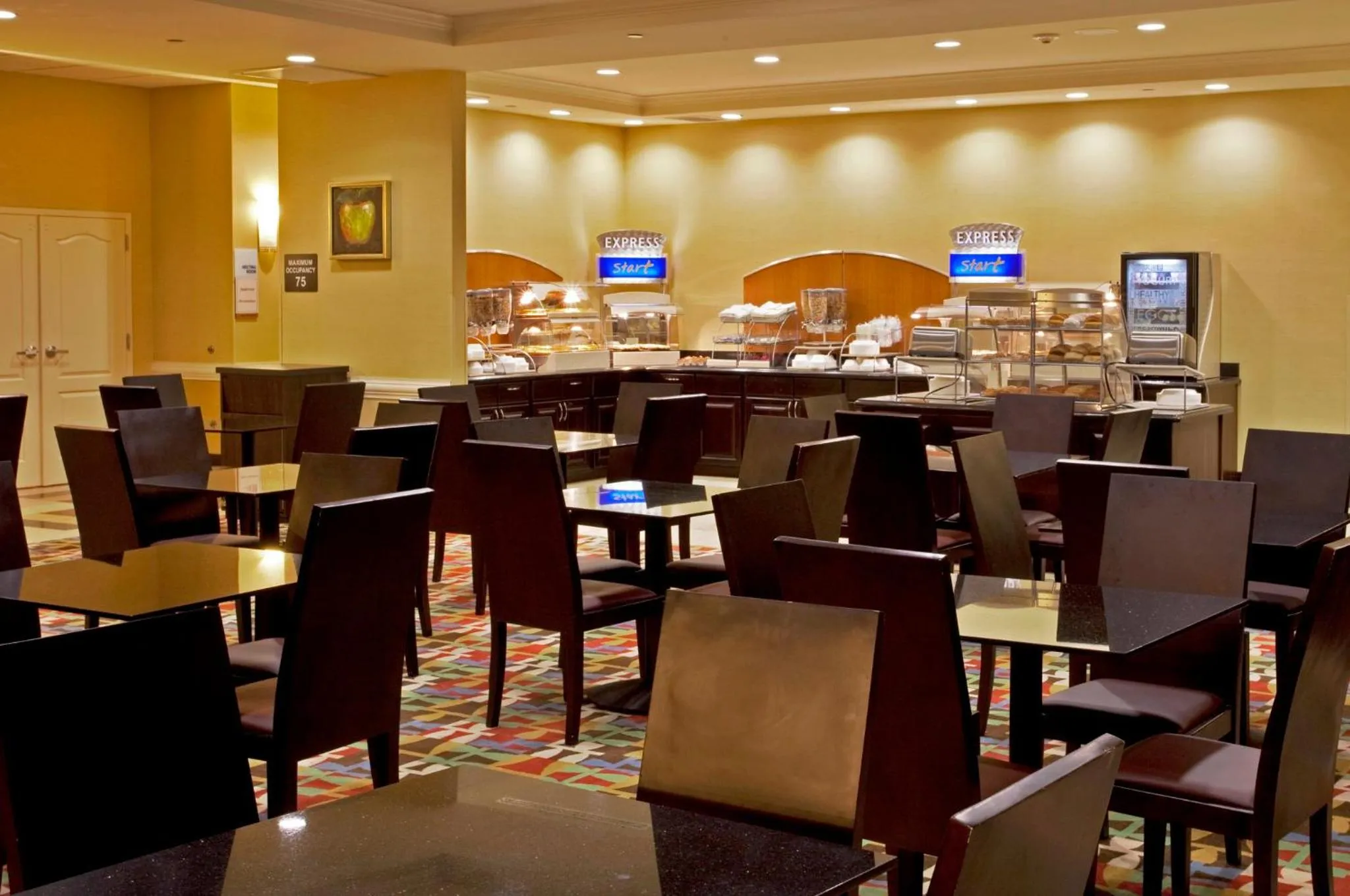 Breakfast in Holiday Inn Express-International Drive by IHG