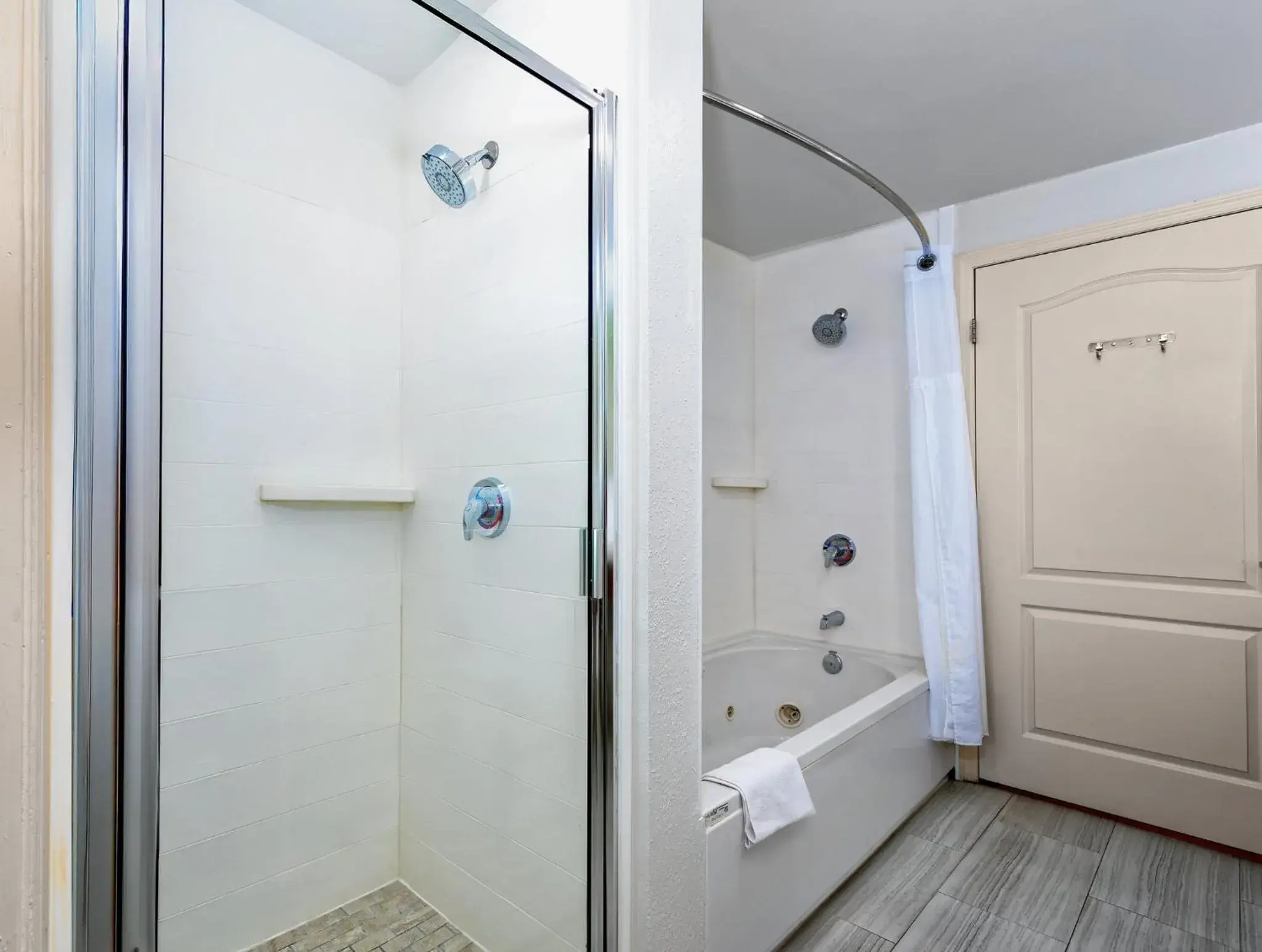 Two-Bedroom King Suite - Non-Smoking in Holiday Inn Express-International Drive by IHG Two-Bedroom King Suite - Non-Smoking in Holiday Inn Express-International Drive by IHG