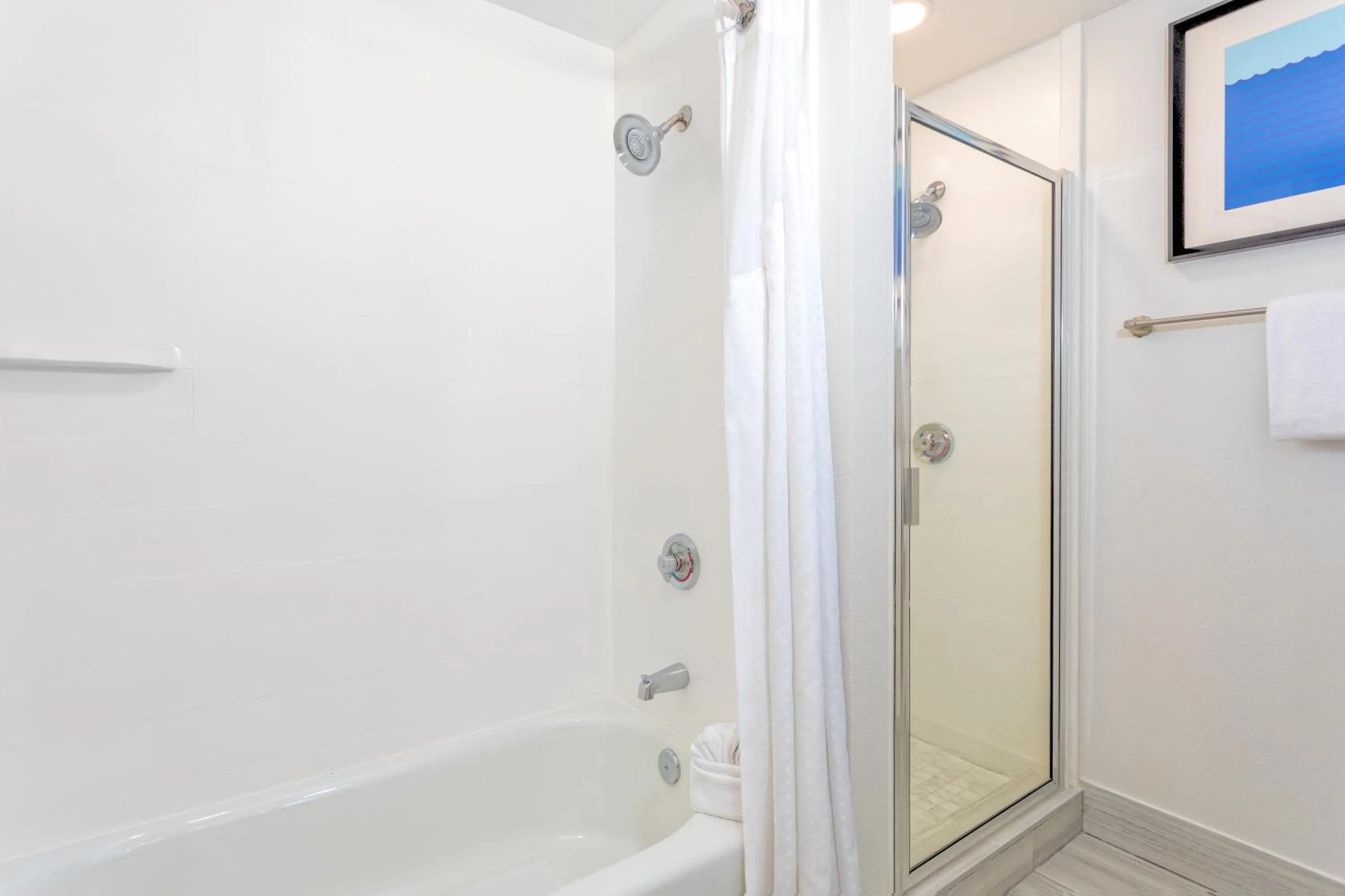 Shower in Holiday Inn Express-International Drive by IHG